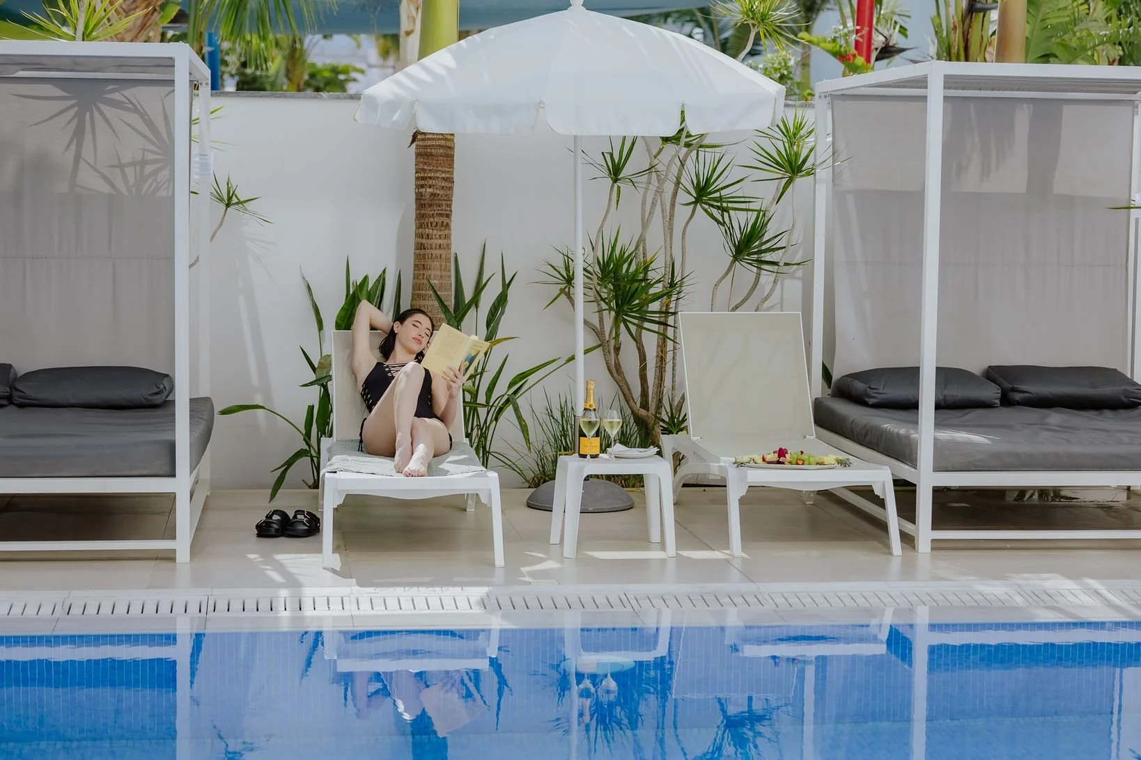SEASONS HOTEL by DEC-173.jpg