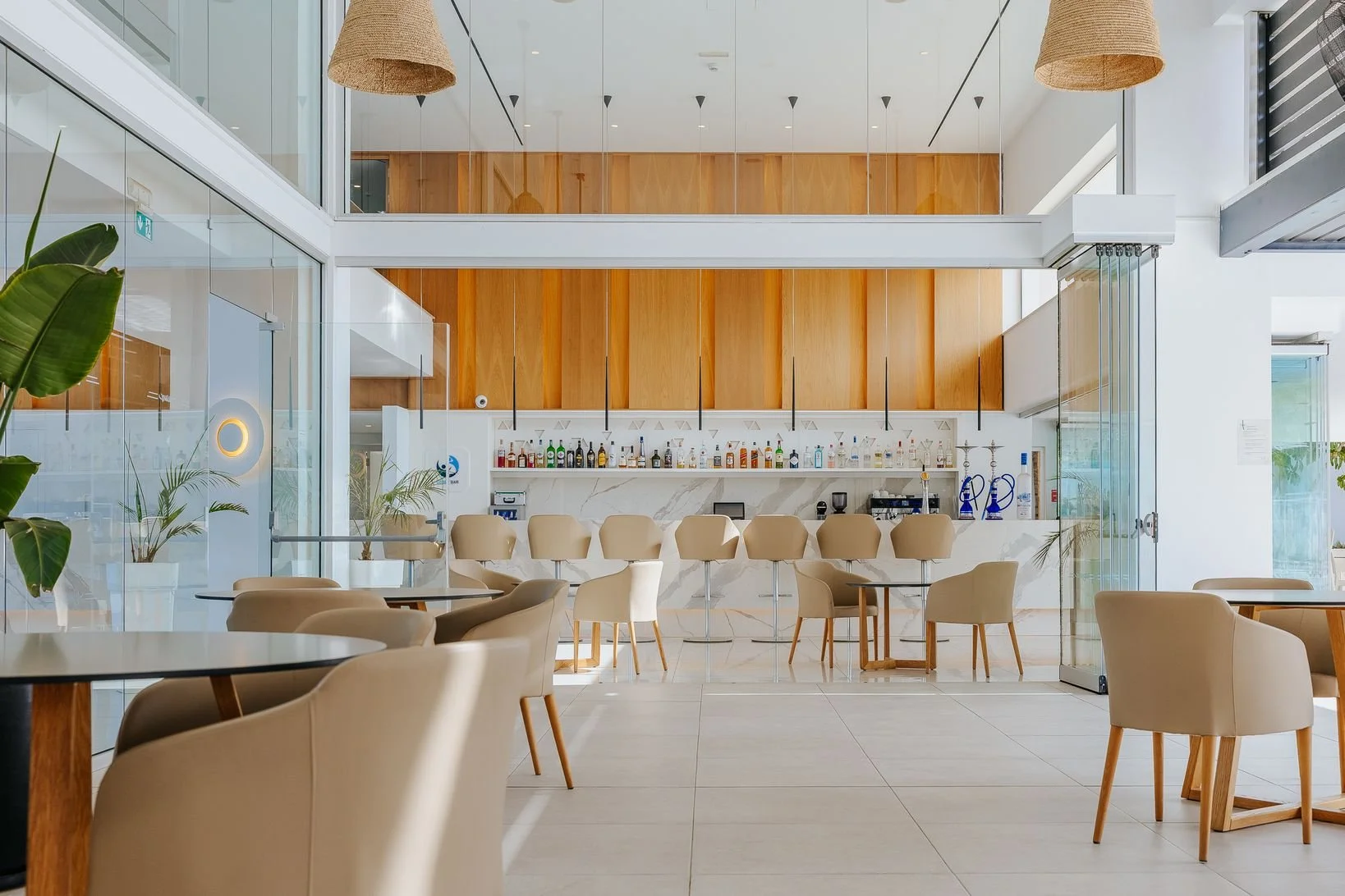 SEASONS HOTEL by DEC-328.jpg