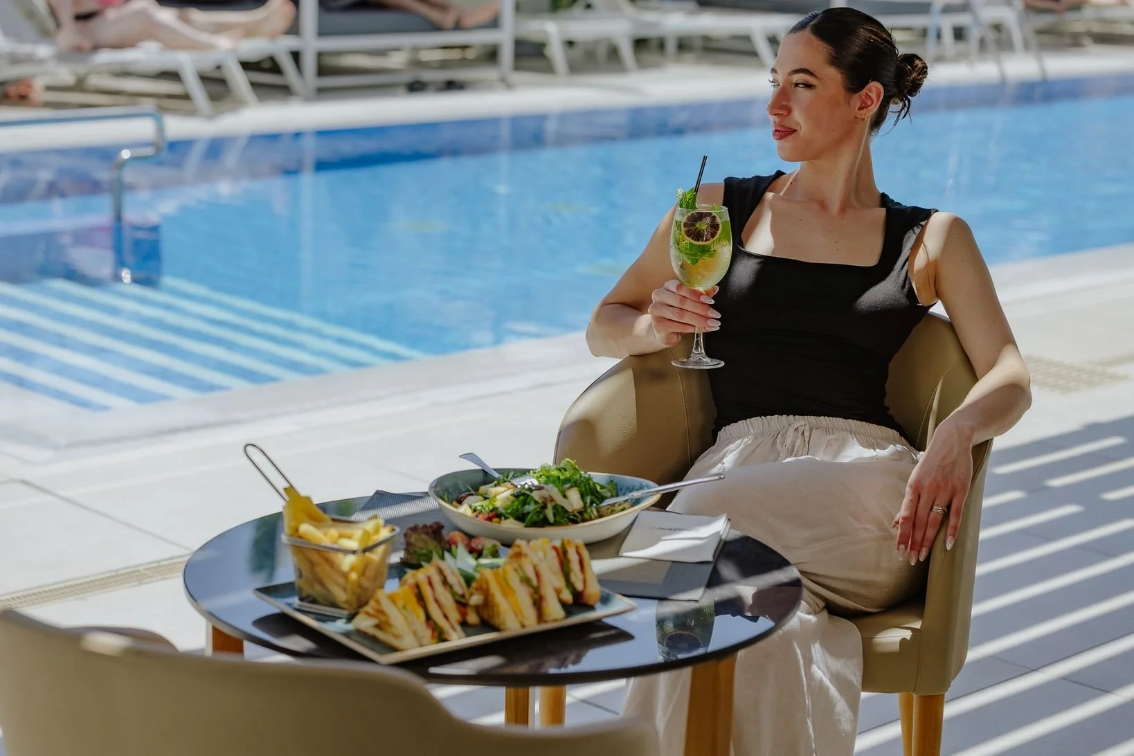 SEASONS HOTEL by DEC-371.jpg