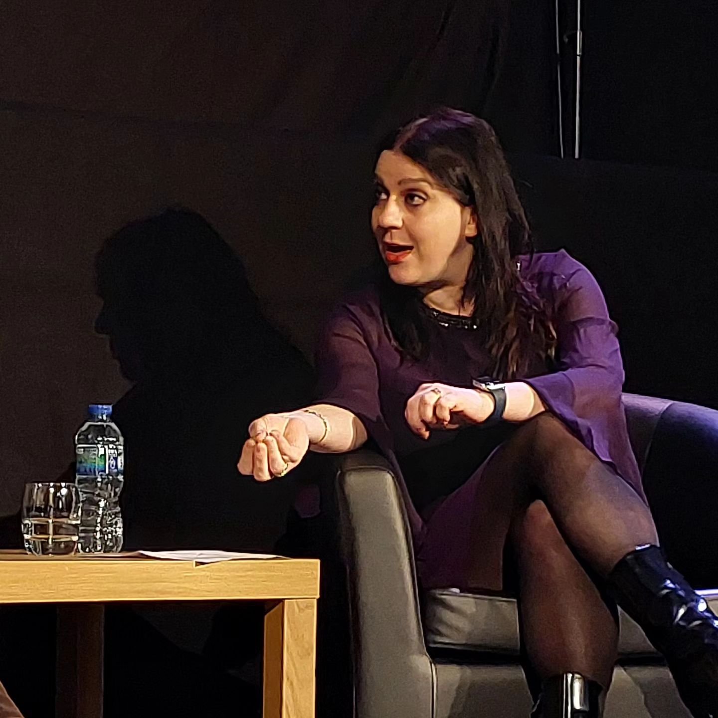 @drjaninaramirez in full swing at today's @gloshistfest. What a great festival - fabulously friendly, wonderfully well organised with a great line up in a stunning venue. And this was just the spring warm up! Just wait till September when the full 16