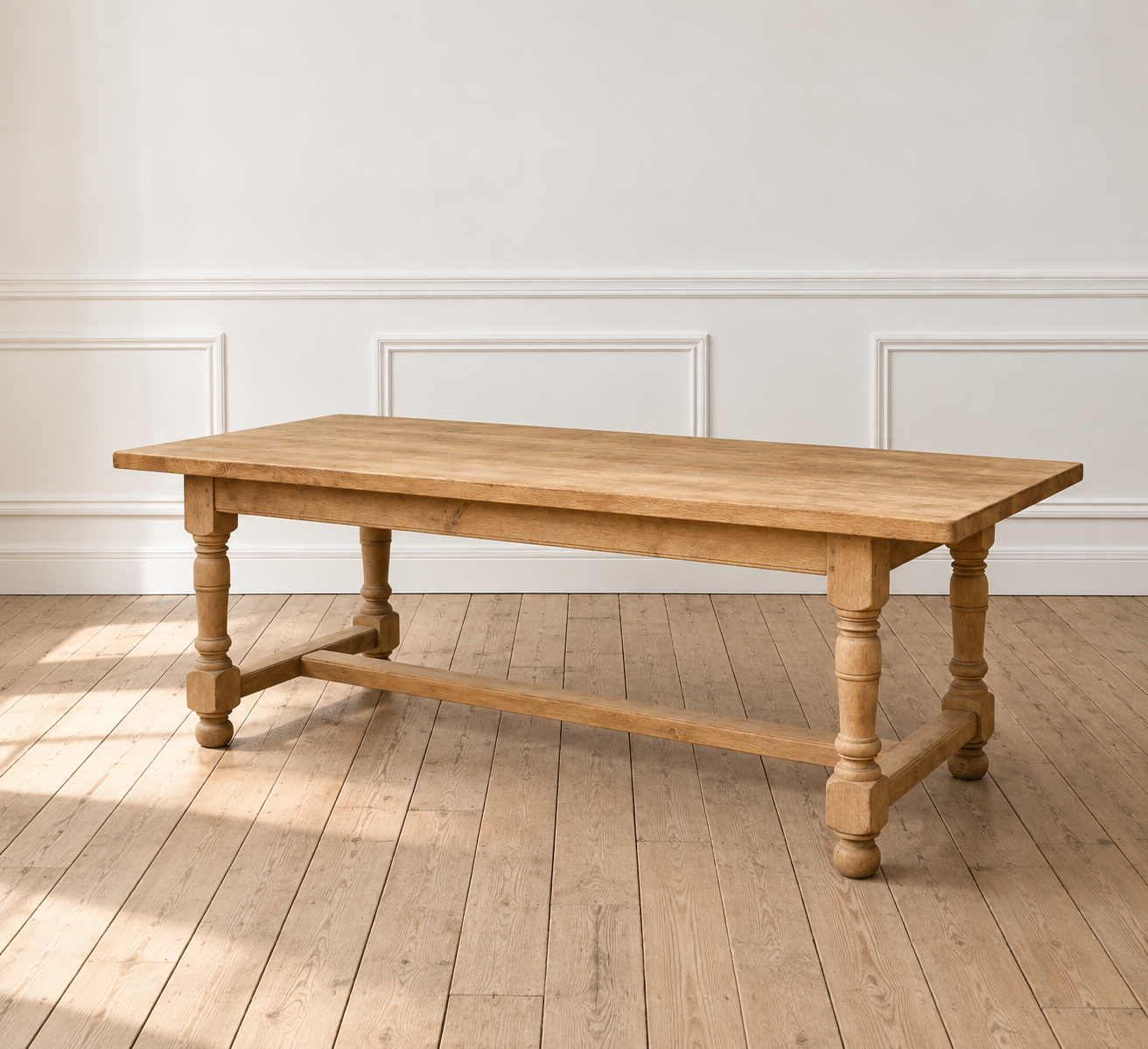 Table d'atelier, bois sablé 
(220 x 86 cm - H 76 cm)