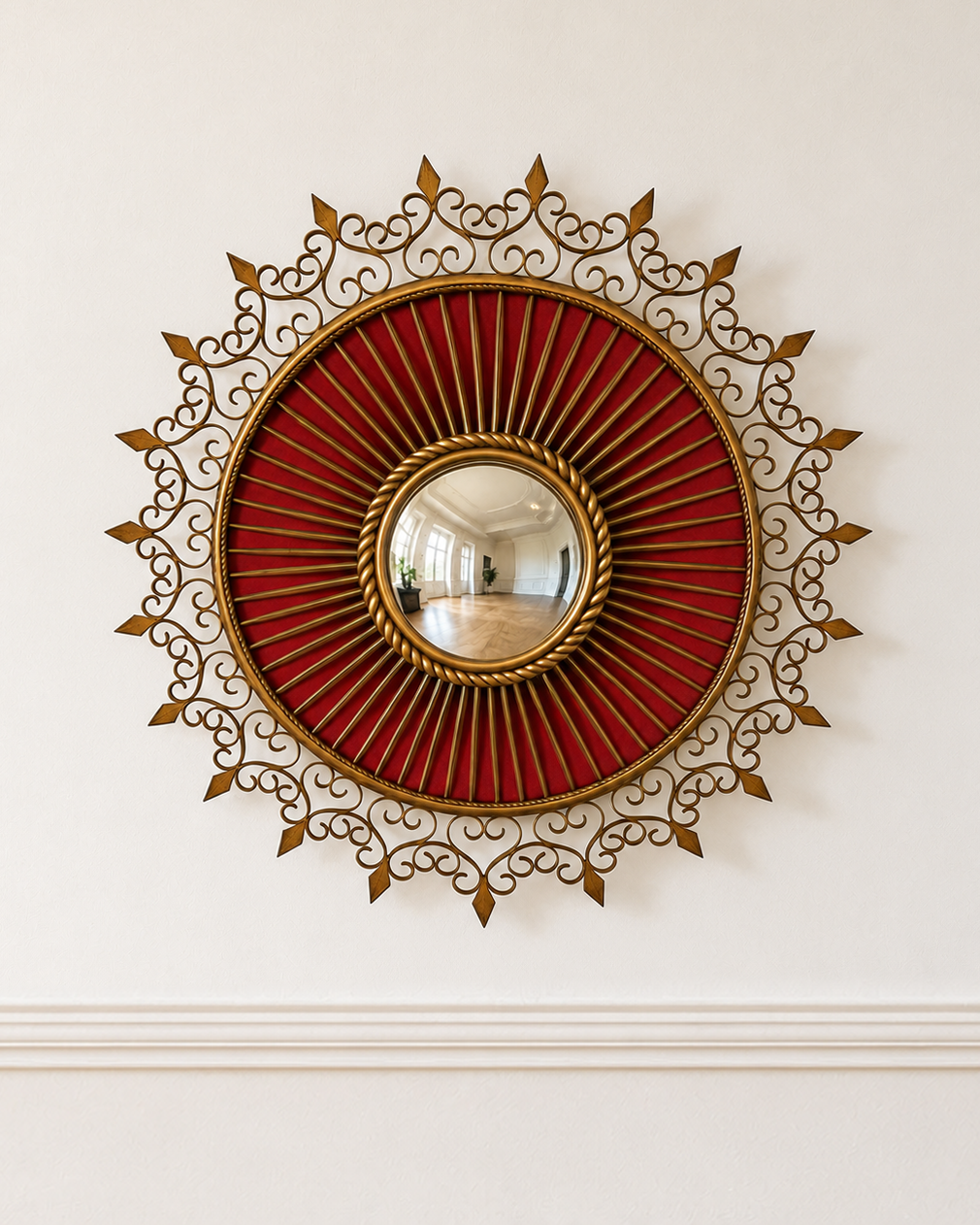 Miroir soleil marocain sur mur crème.png