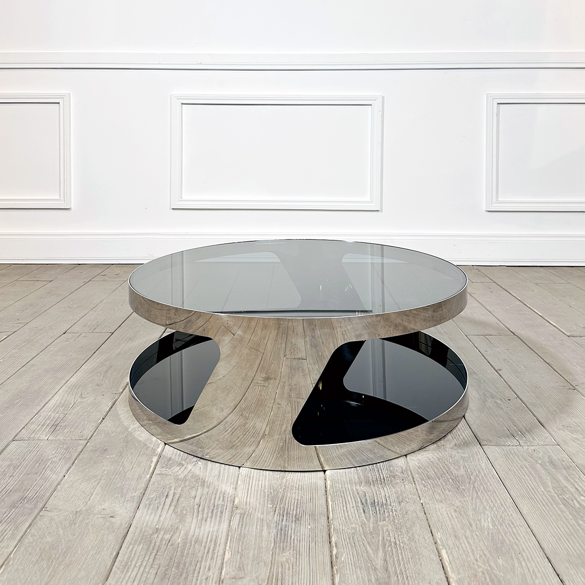 Table basse en acier inoxydable, signée Gallotti, années 70 (diam. 90 cm - H 30 cm)