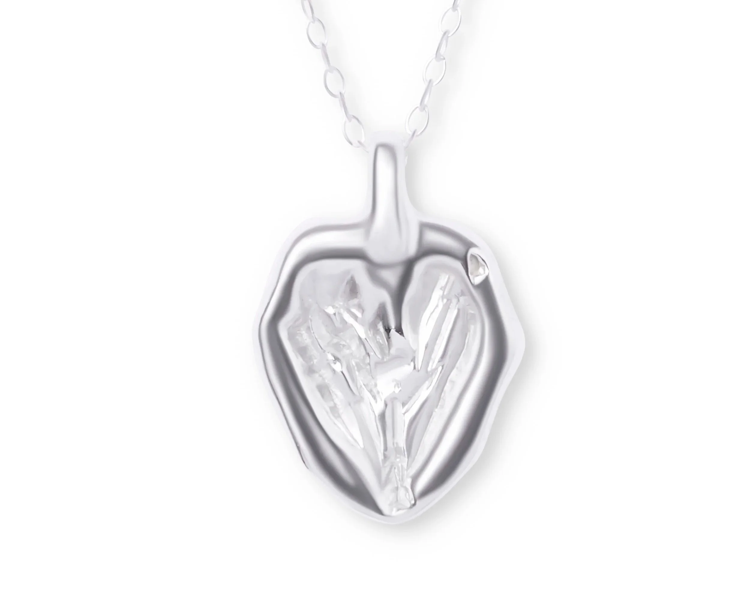 you melt my heart pendant