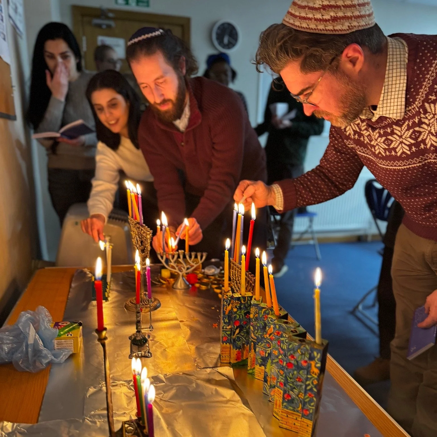 So wonderful to celebrate Hanukkah this evening with our Jewniversity class, and then learn all about it! Listen to the podcast on Spotify, Apple, or online at: http://tiny.cc/nesgadol