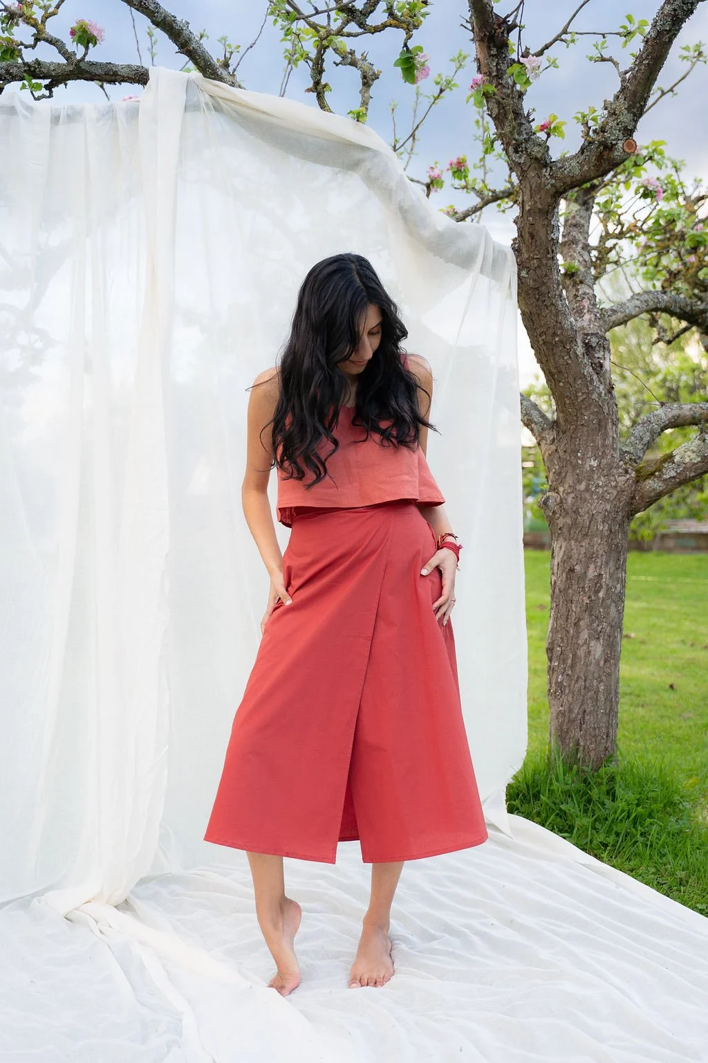 Cotton wrap skirt in Rust
