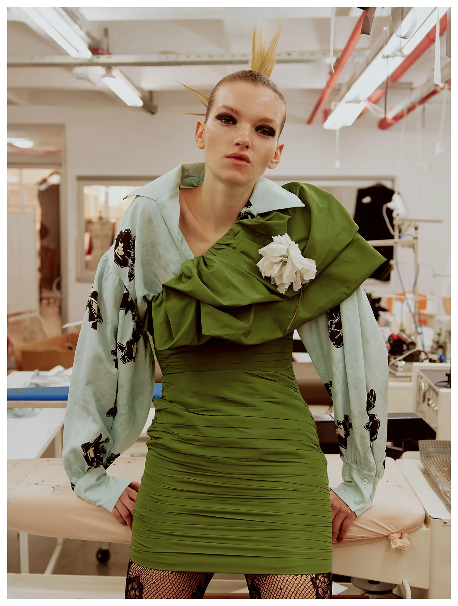 lofficiel-december-2020-kerem-yilmaz-birelin-03.jpg