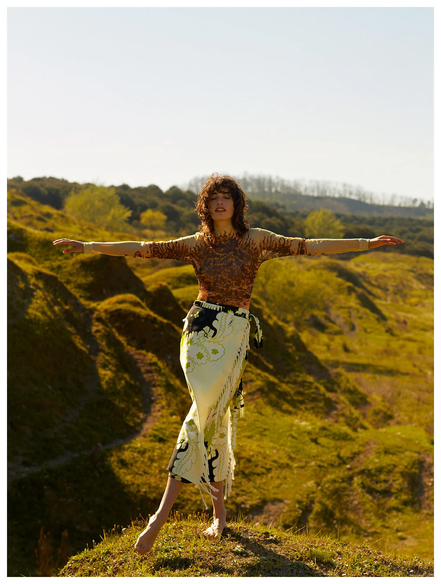 ece-bicak-kerem-yilmaz-lofficiel-2021-jun-02.jpg