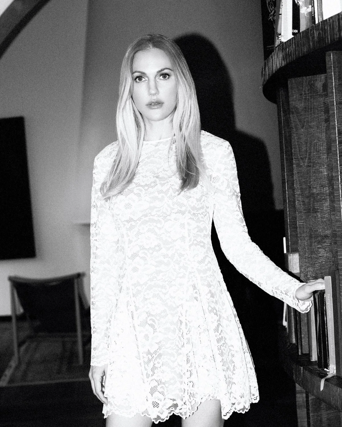 meryem-uzerli-lofficiel-nisan-cover-by-kerem-yilmaz-04.jpg