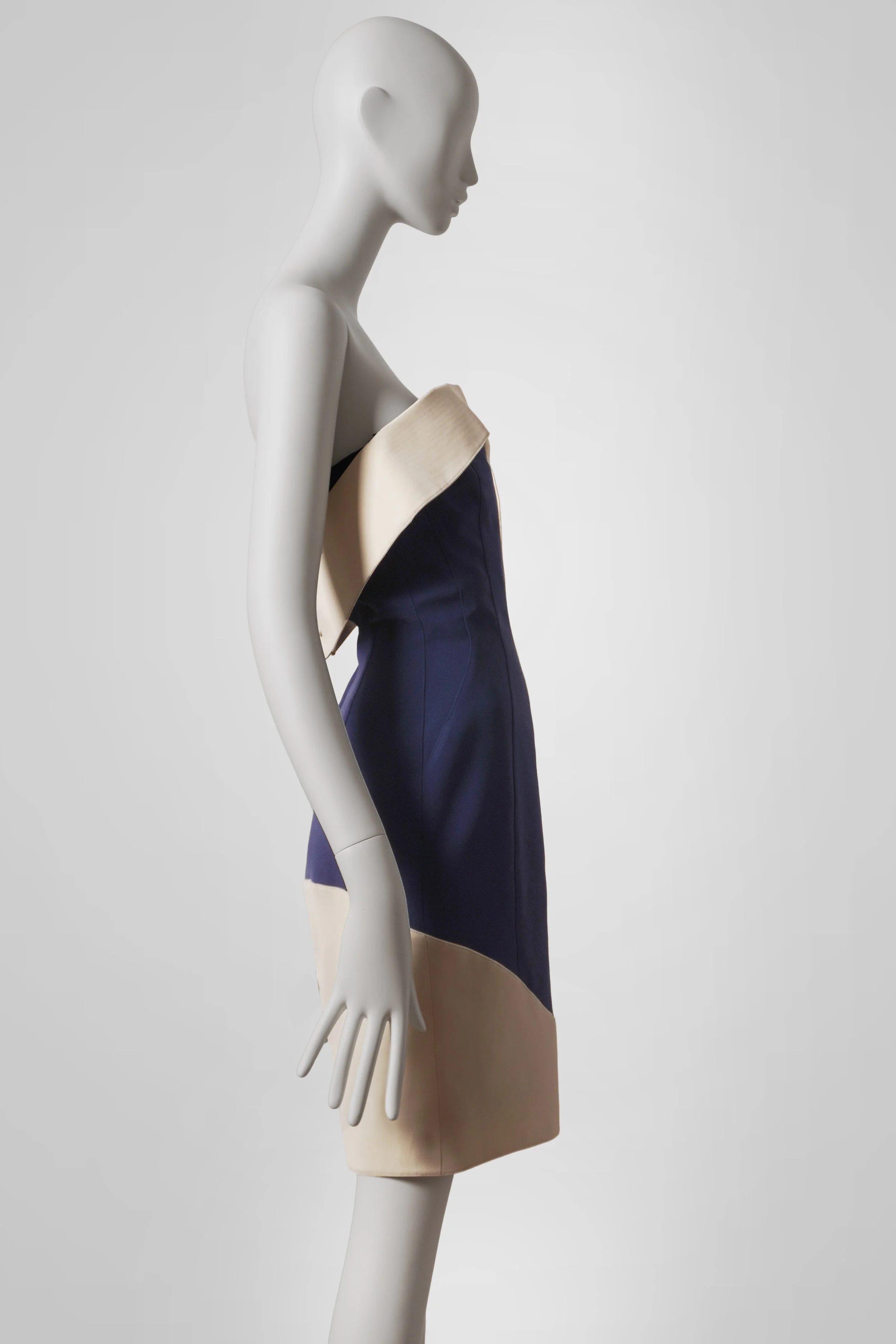 Thierry_mugler_1996_06.jpg