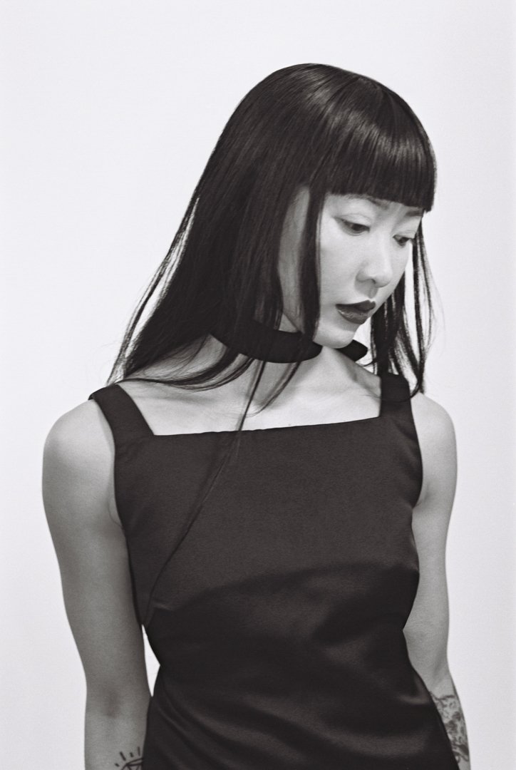 Gucci by Tom Ford Fall winter 2001 runway black satin mid length silk dress