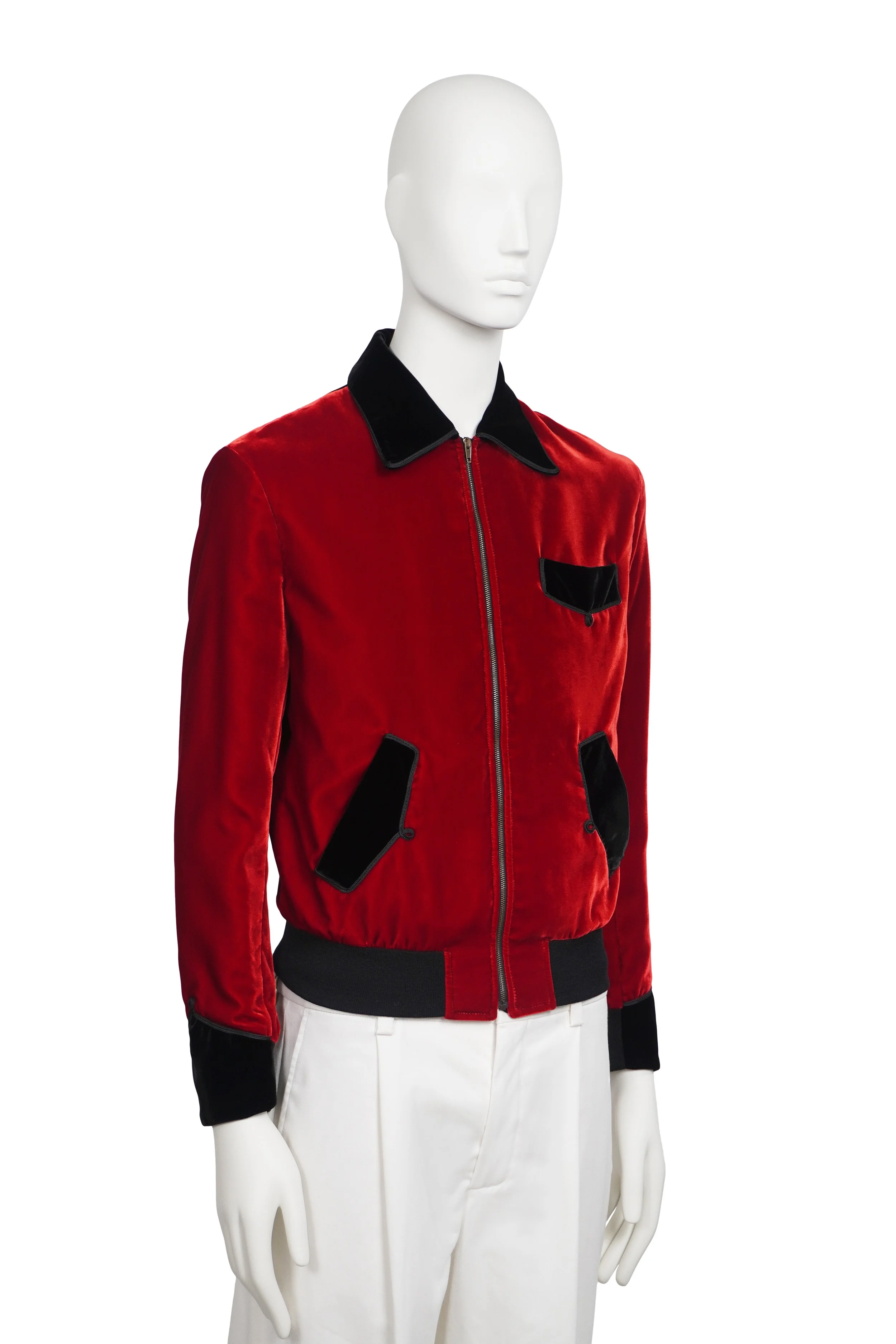 Saint_Laurent_2015_08.jpg