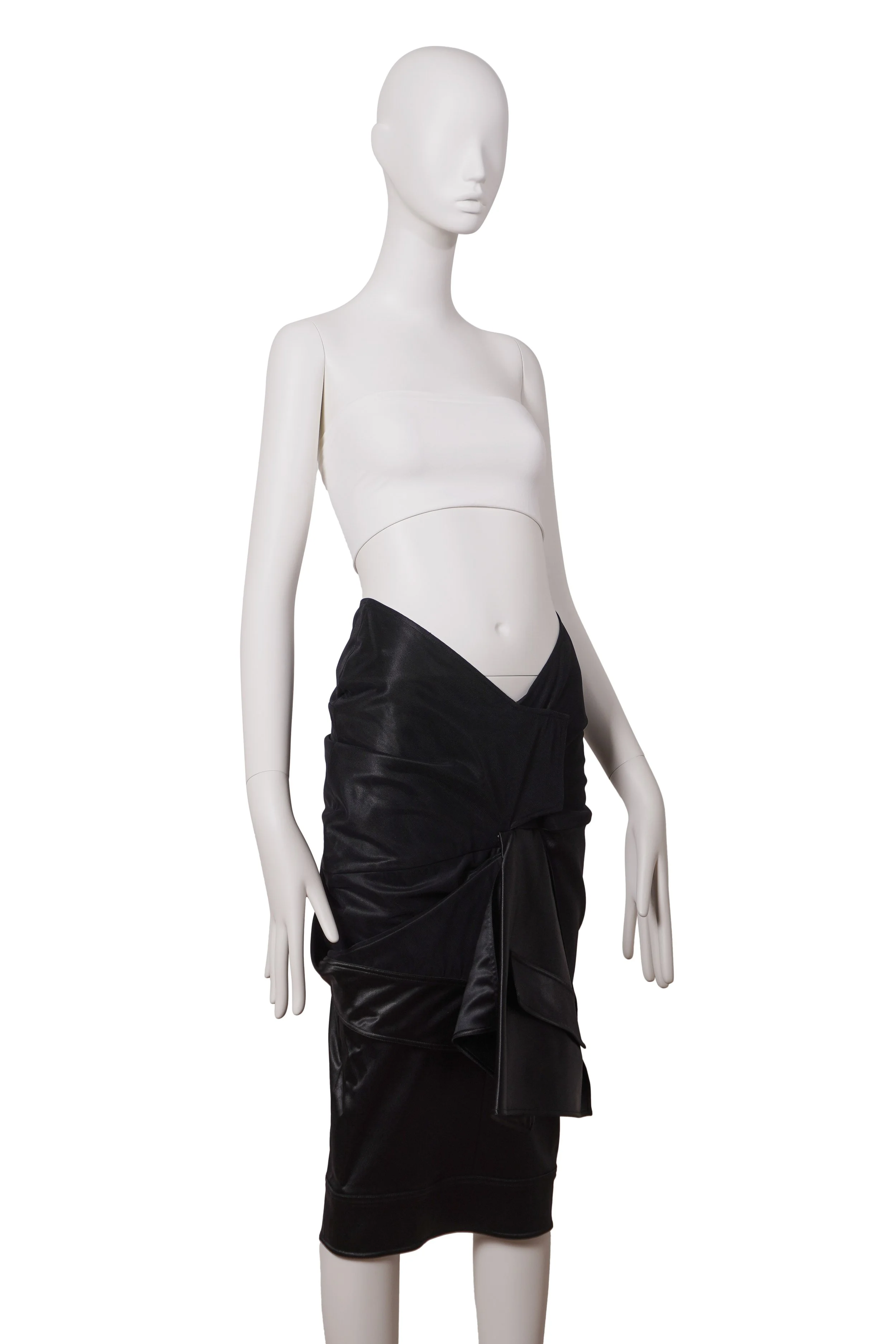 Dior_2004_06.jpg