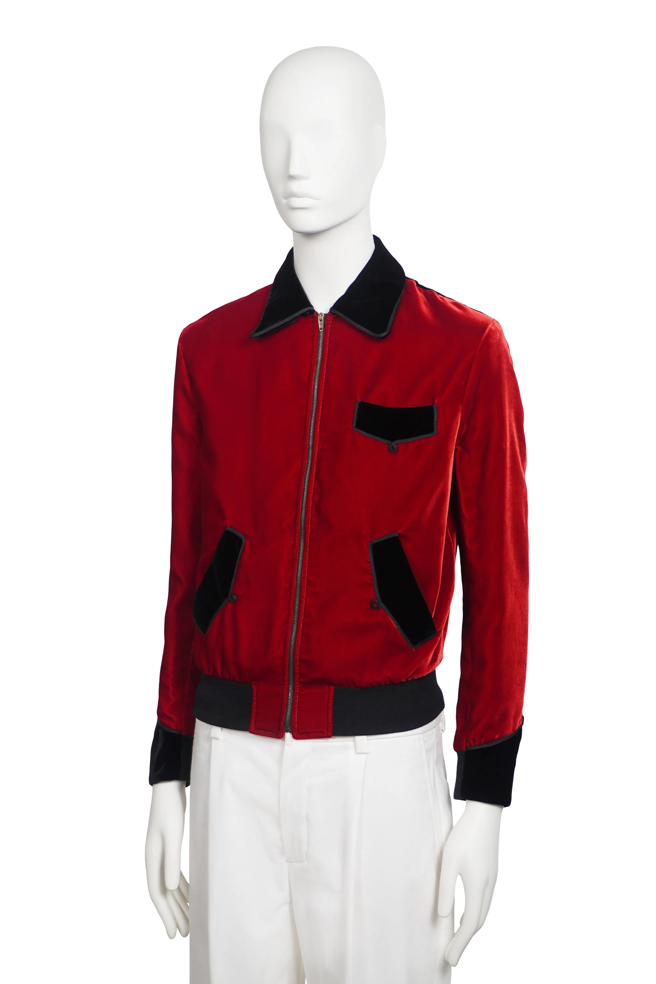 Saint_Laurent_2015_02.jpg