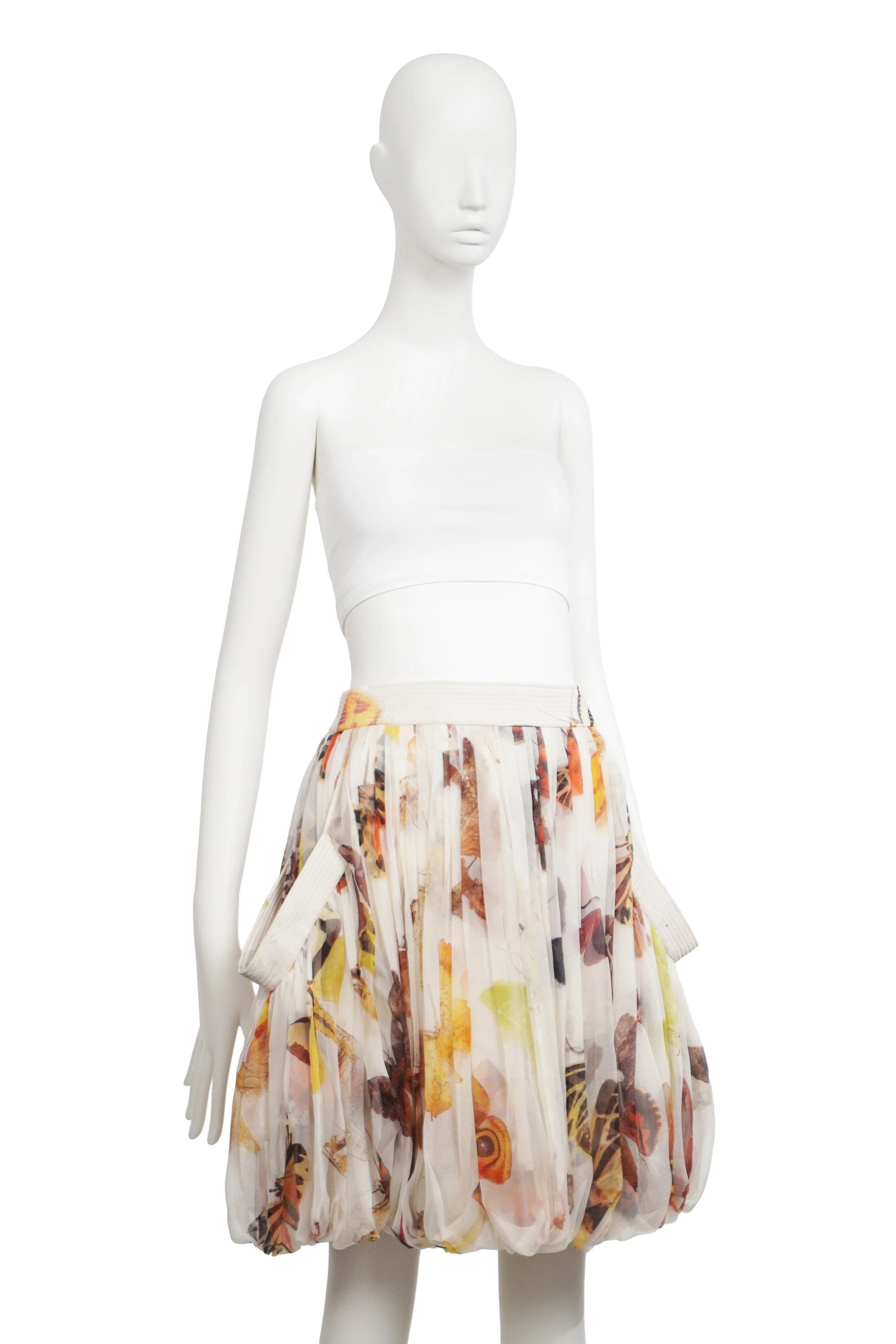 Alexander_McQueen_2006_07.jpg