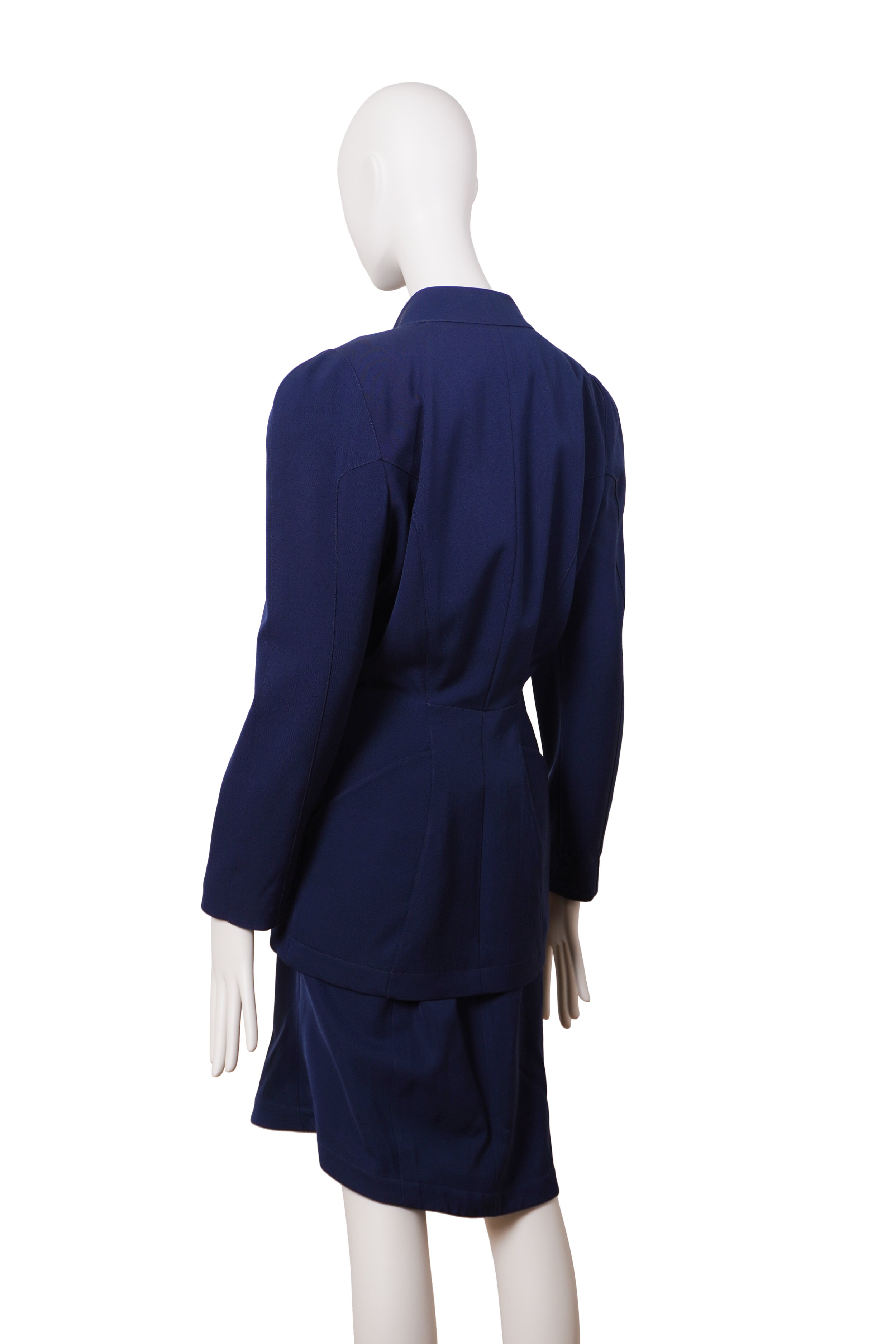 Thierry_mugler_1980s_03.jpg