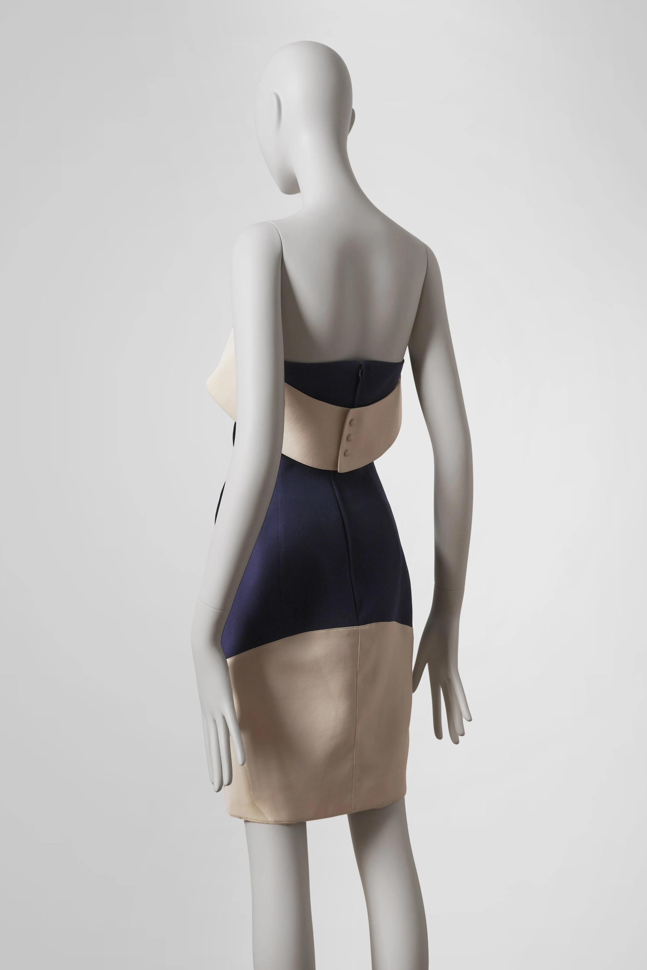 Thierry_mugler_1996_04.jpg