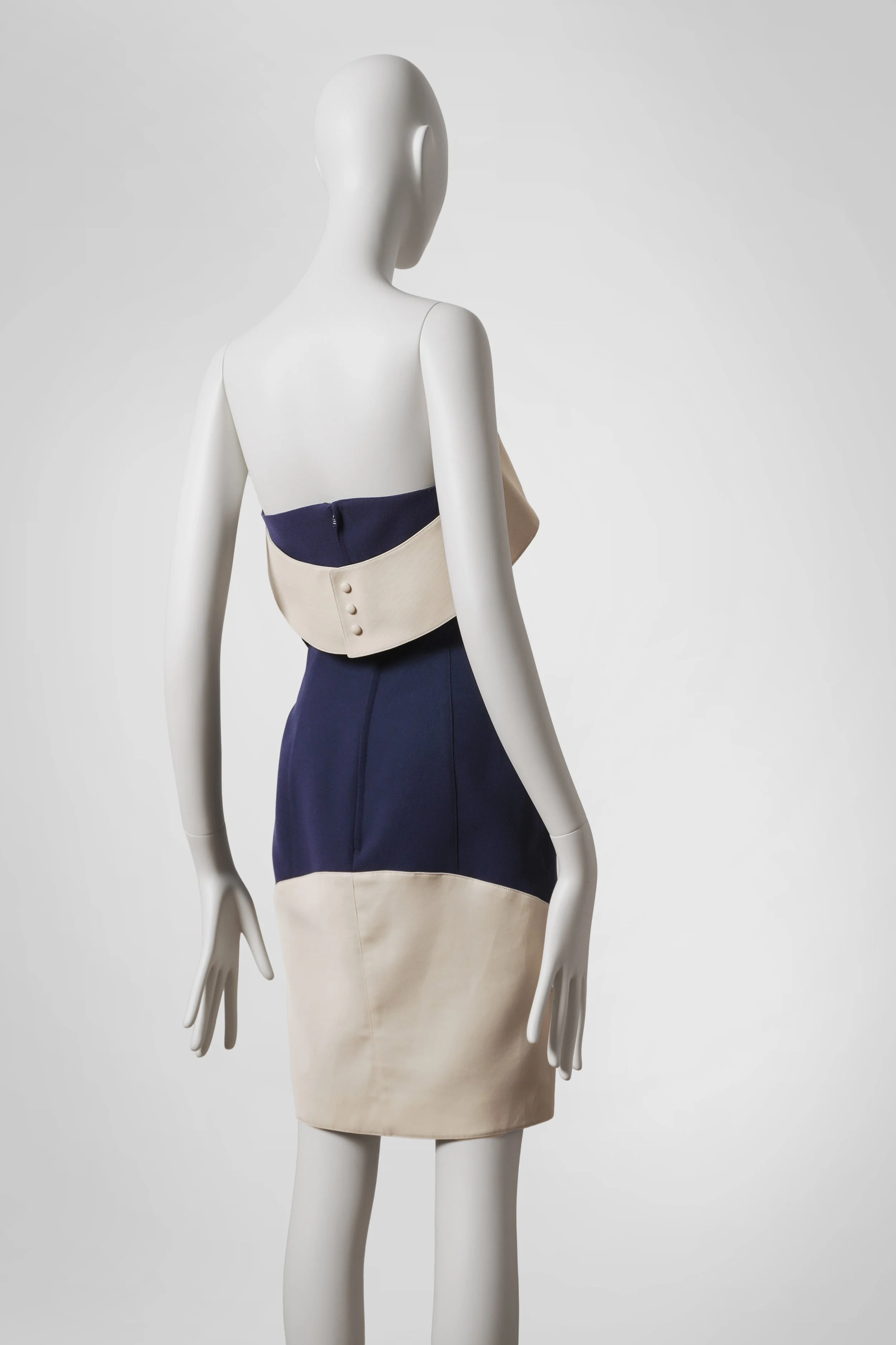 Thierry_mugler_1996_05.jpg