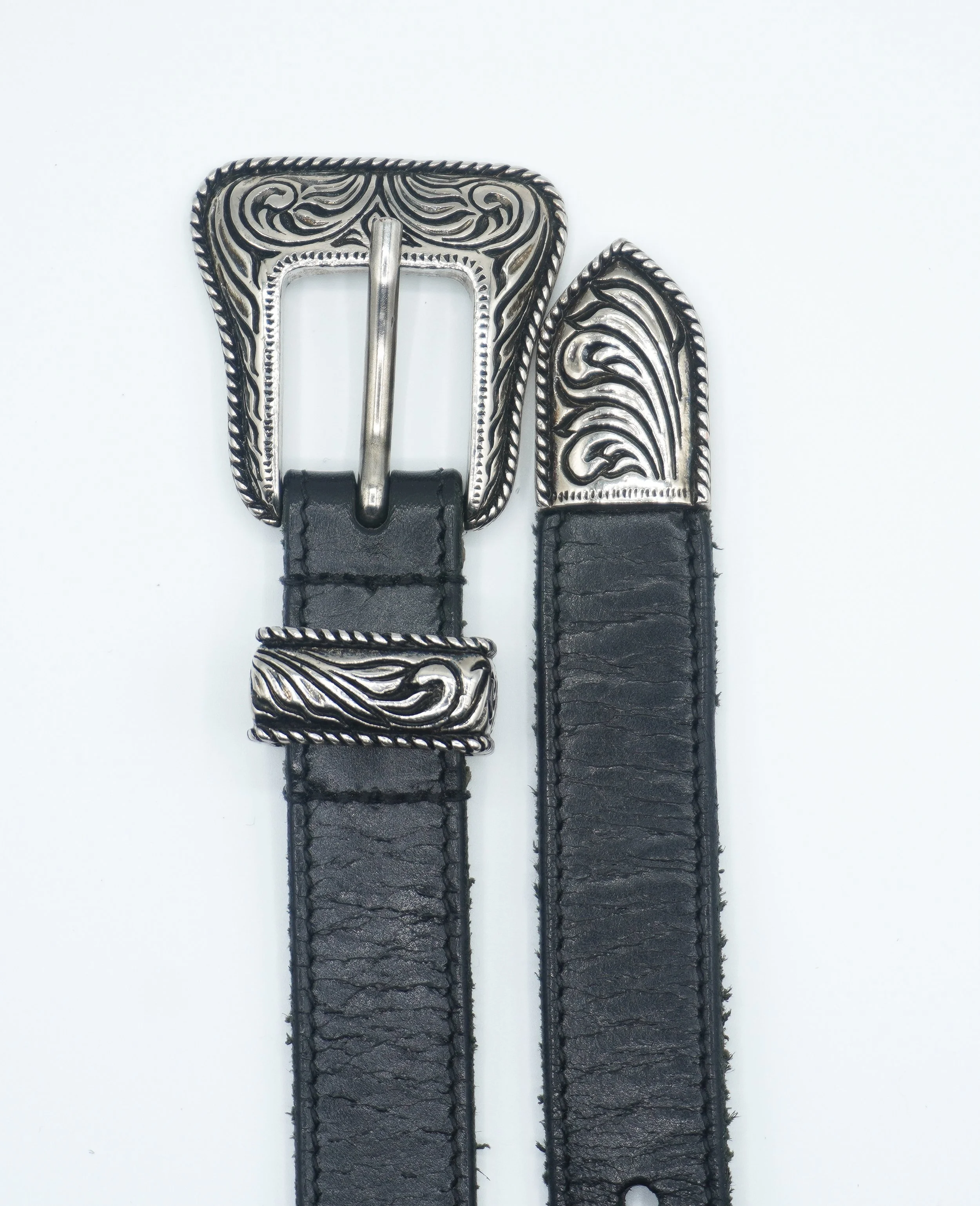 Saint_laurent_western_belt_02.jpg