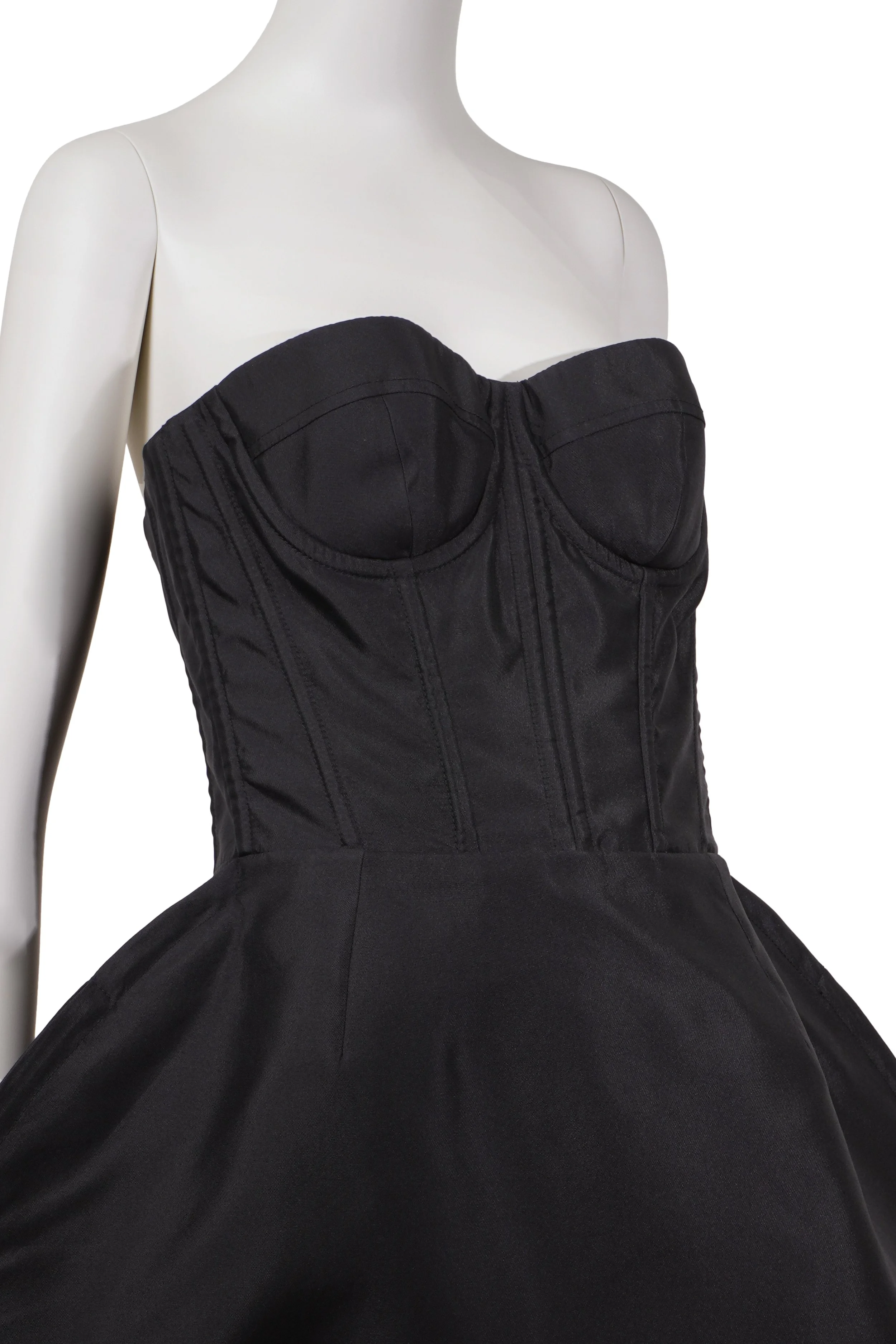 Dolce_gabbana_2009_B_09.jpg
