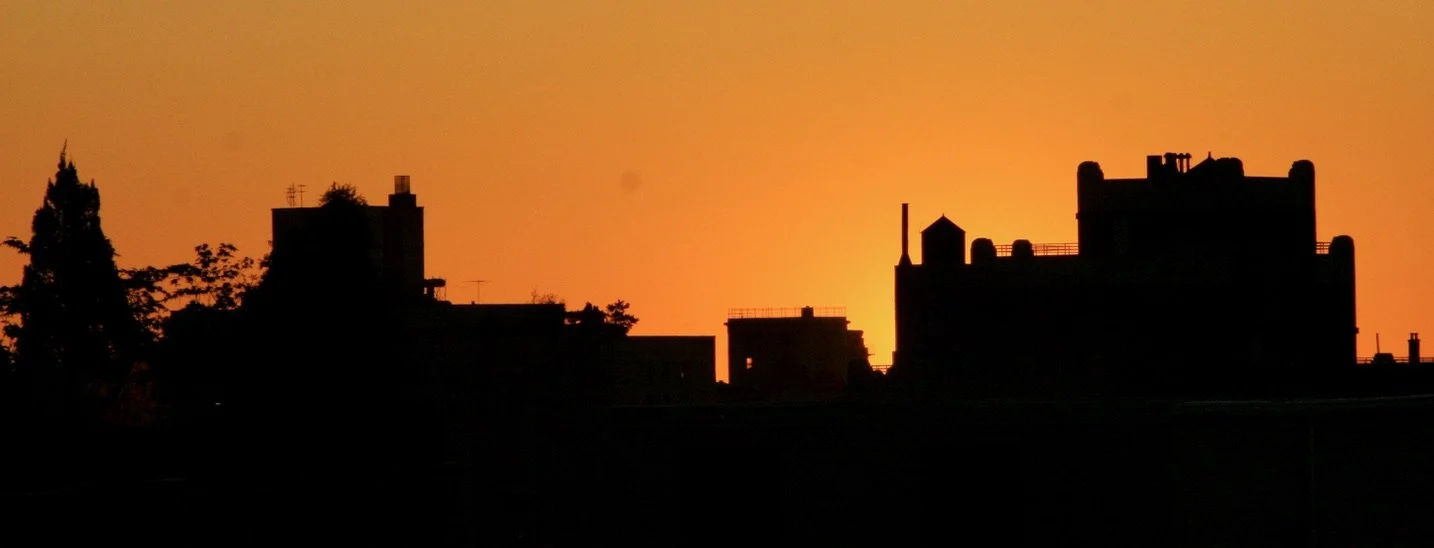  Here, without much further comment, is a collection of, first, sunrises, and then sunsets. 