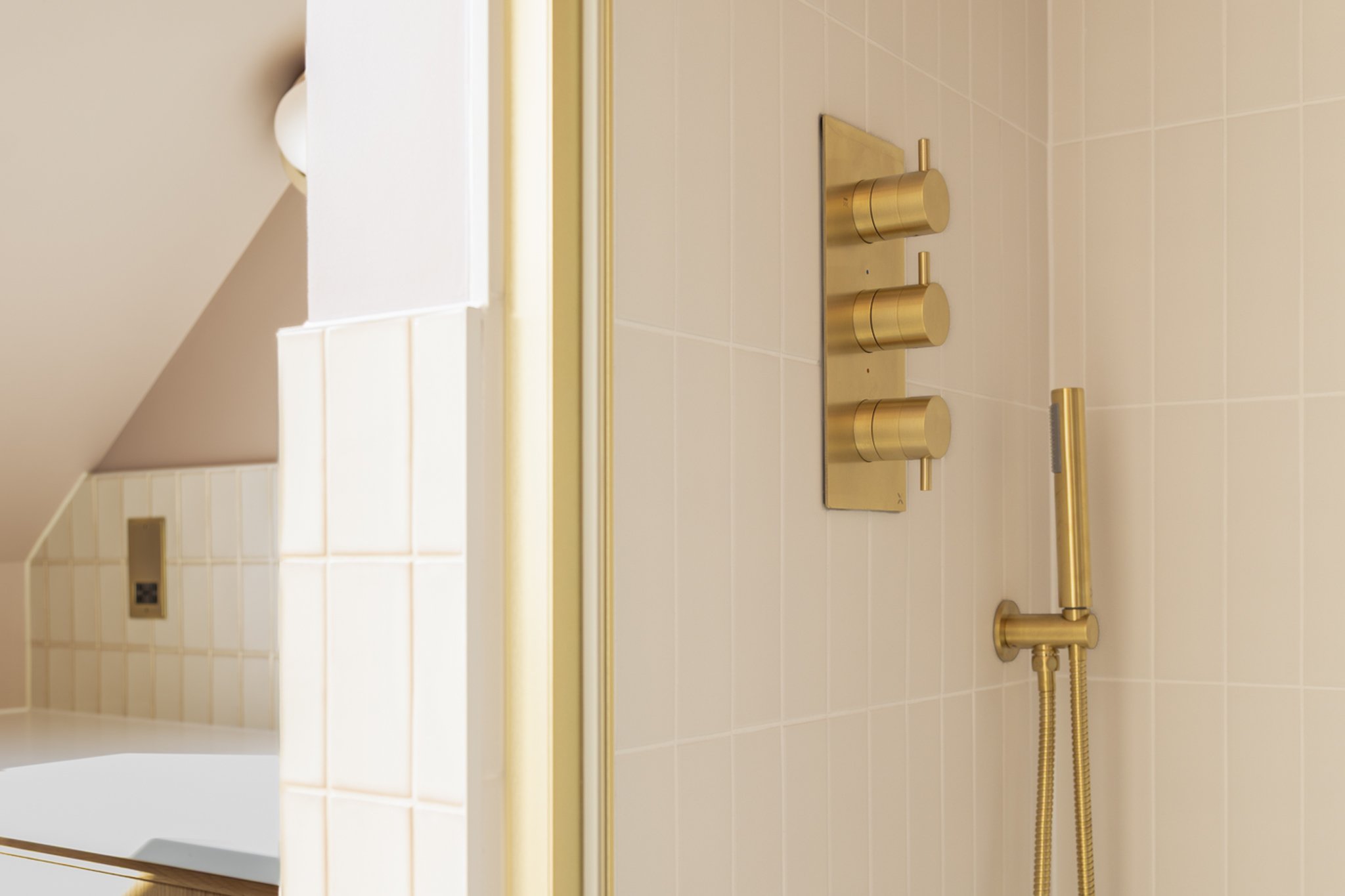 chantry_ensuite2_4.jpg