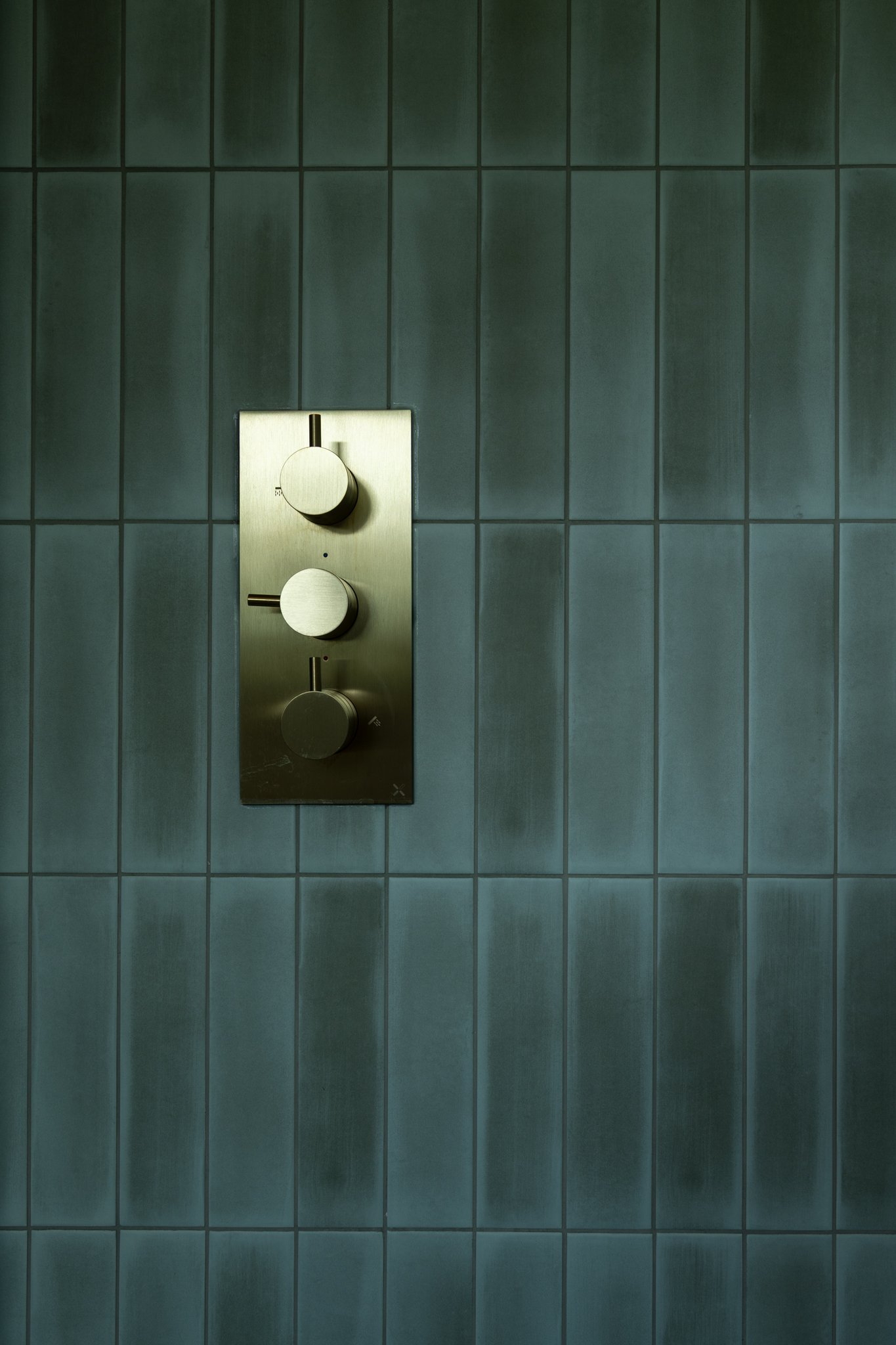 chantry_ensuite1_1.jpg