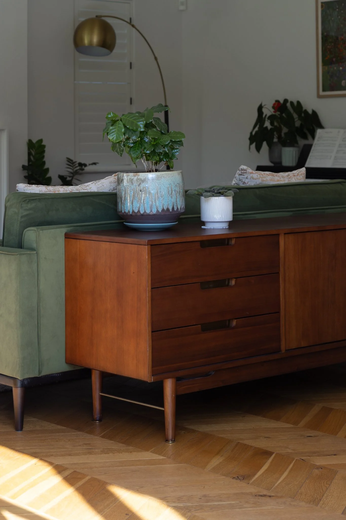 chantry_livingroom_5.jpg