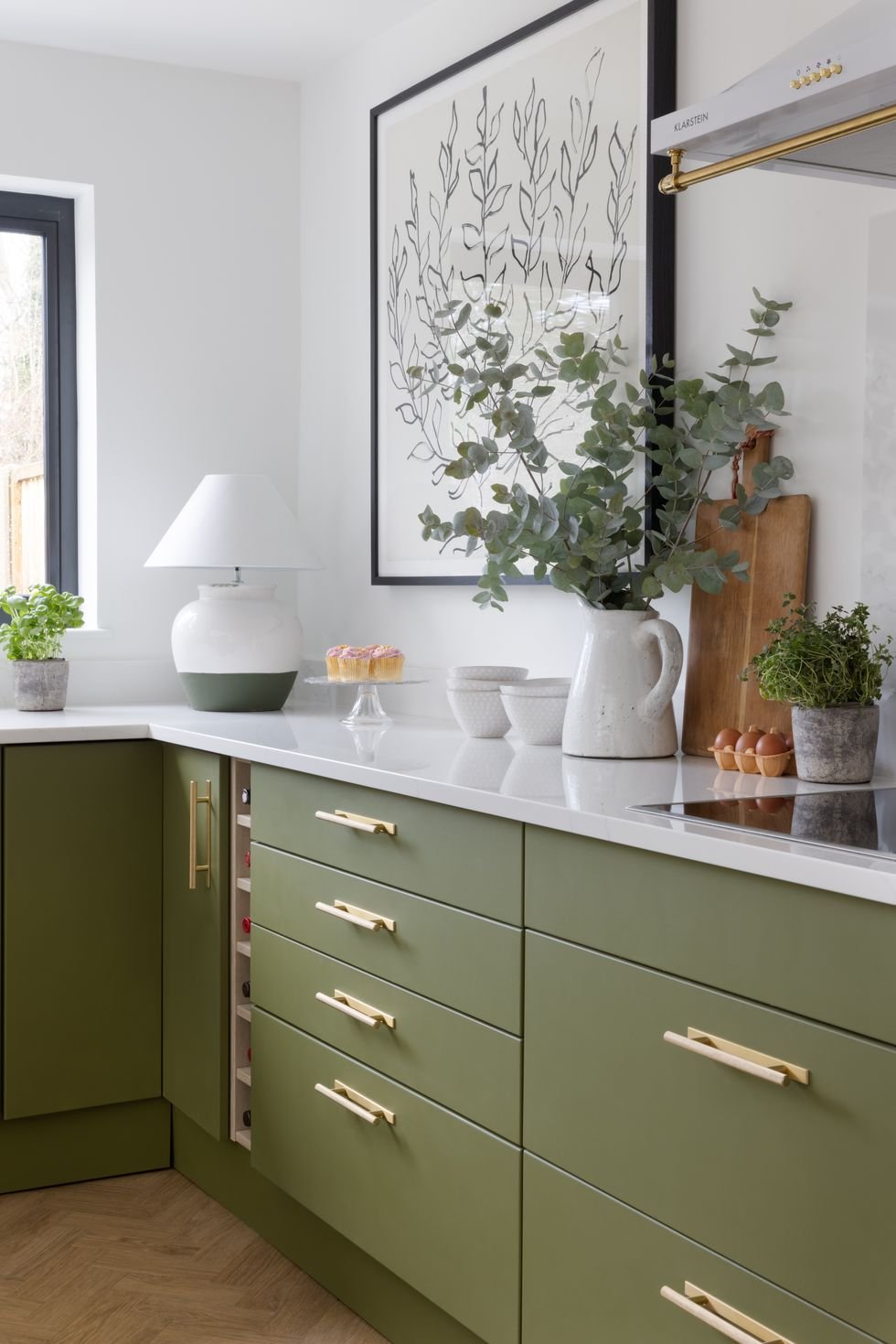 25 Timeless Grey Kitchen Decor Ideas - Shelterness