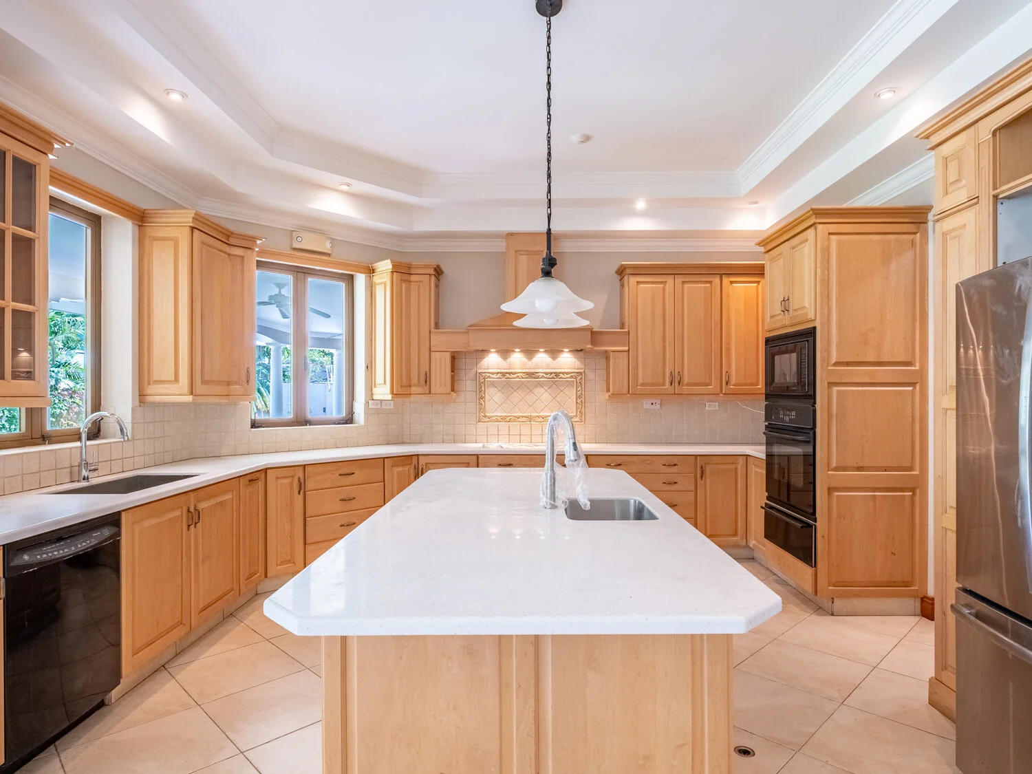 9-kitchen-HDR-9.jpg