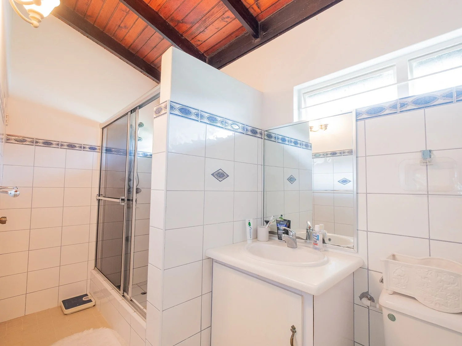 17-bath-2.jpg