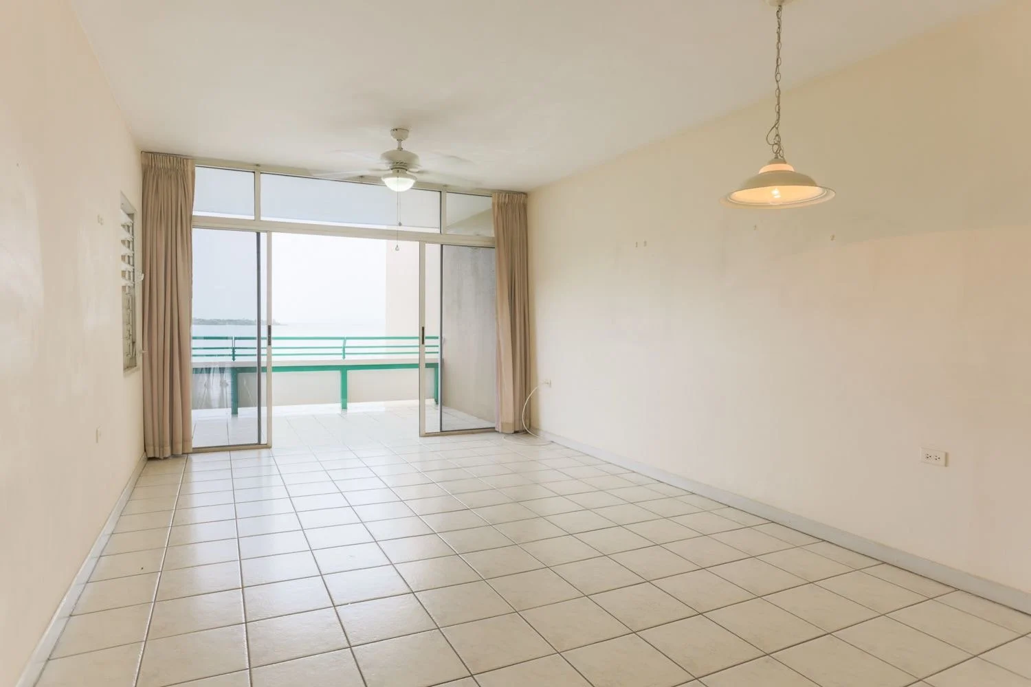 602 Harbour View, Westmoorings
