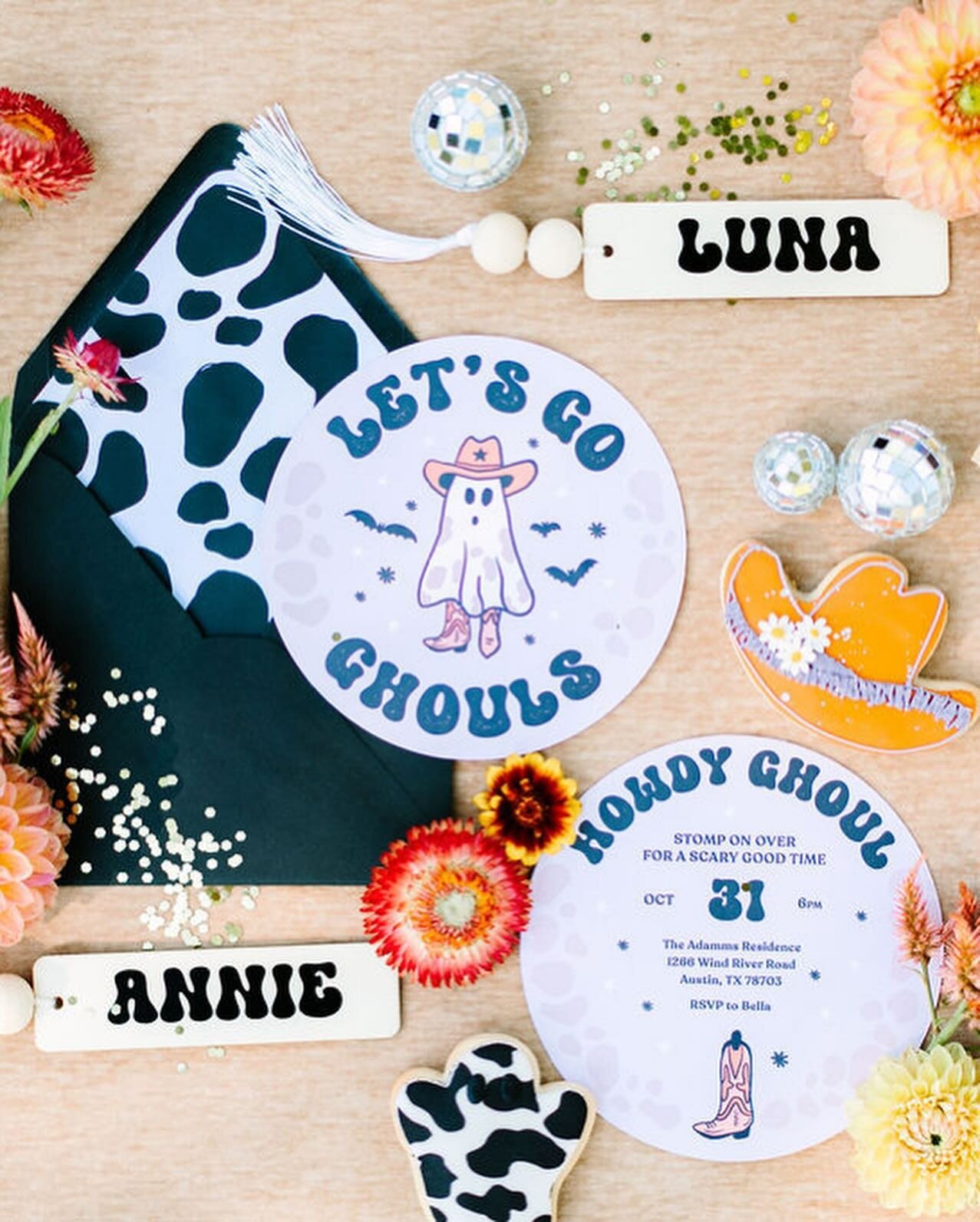 Write a caption... LET&rsquo;S GO GHOULS! Giddy up and grab your girls and guitars for this groovy ghoul-y spin on a Halloween party. See more featured on @inspiredbythis today!

Vendors - Design &amp; Planning - @beijosevents / Photographer - @jessi