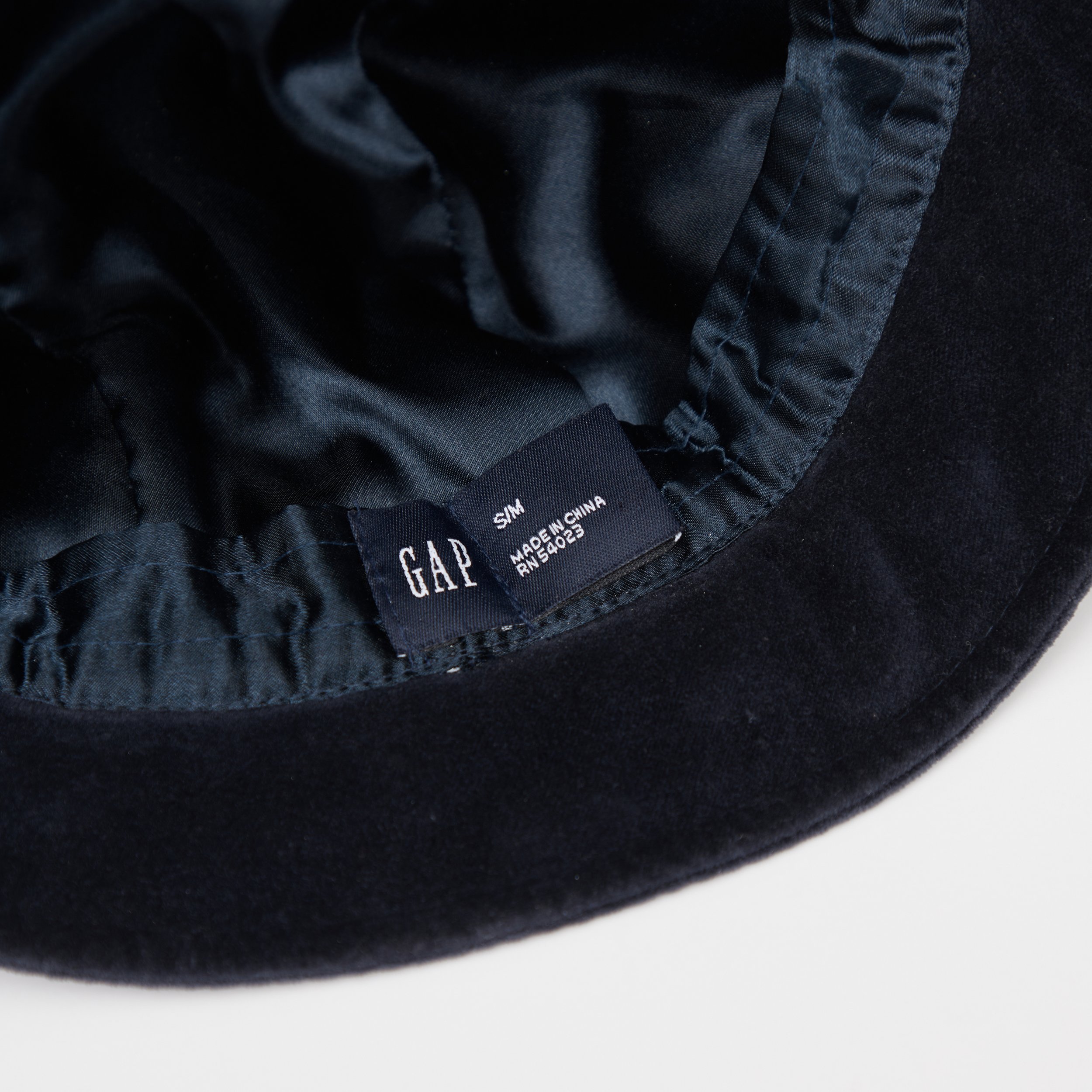Gap_Bucket. 2.jpg