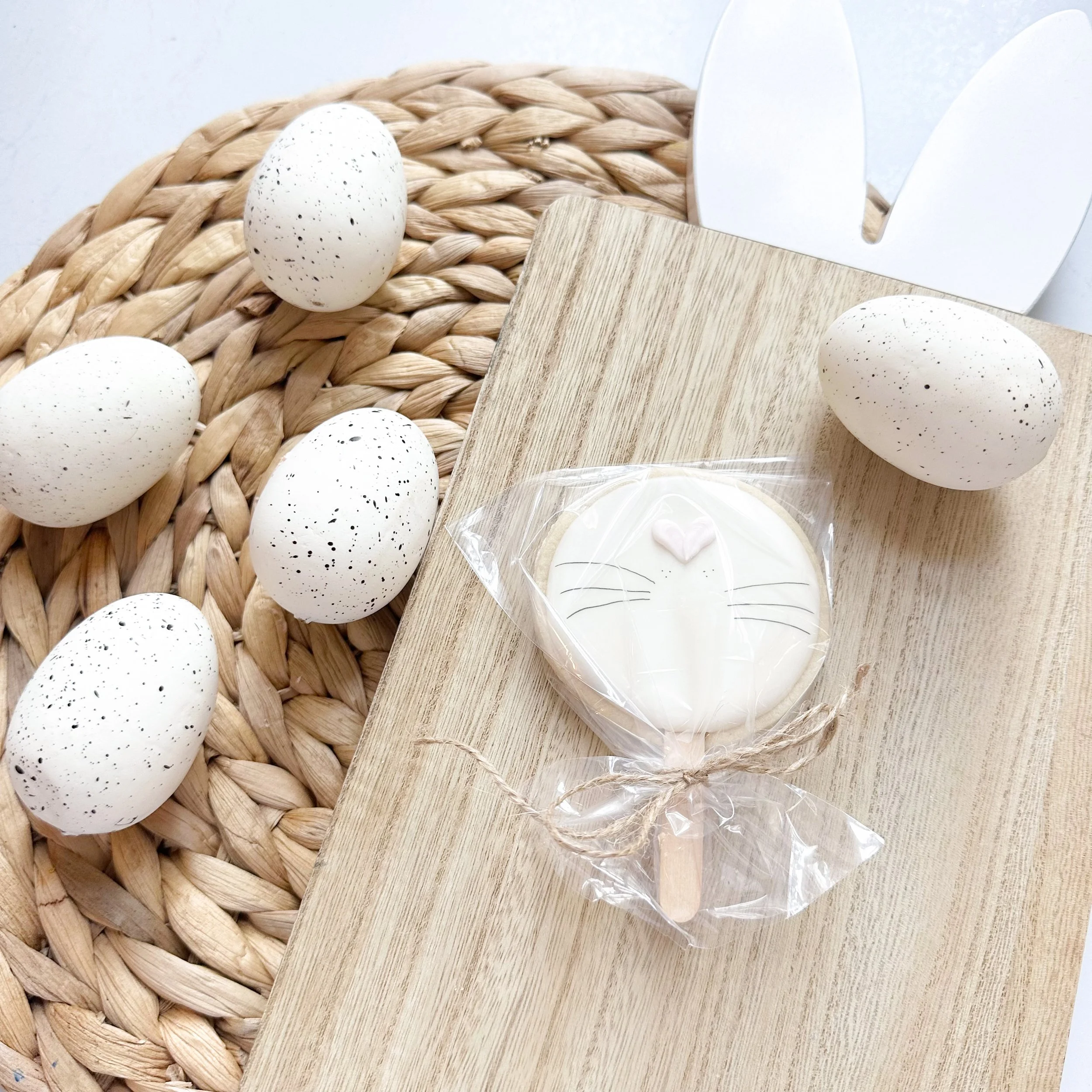 Bunny Face Cookie Pop