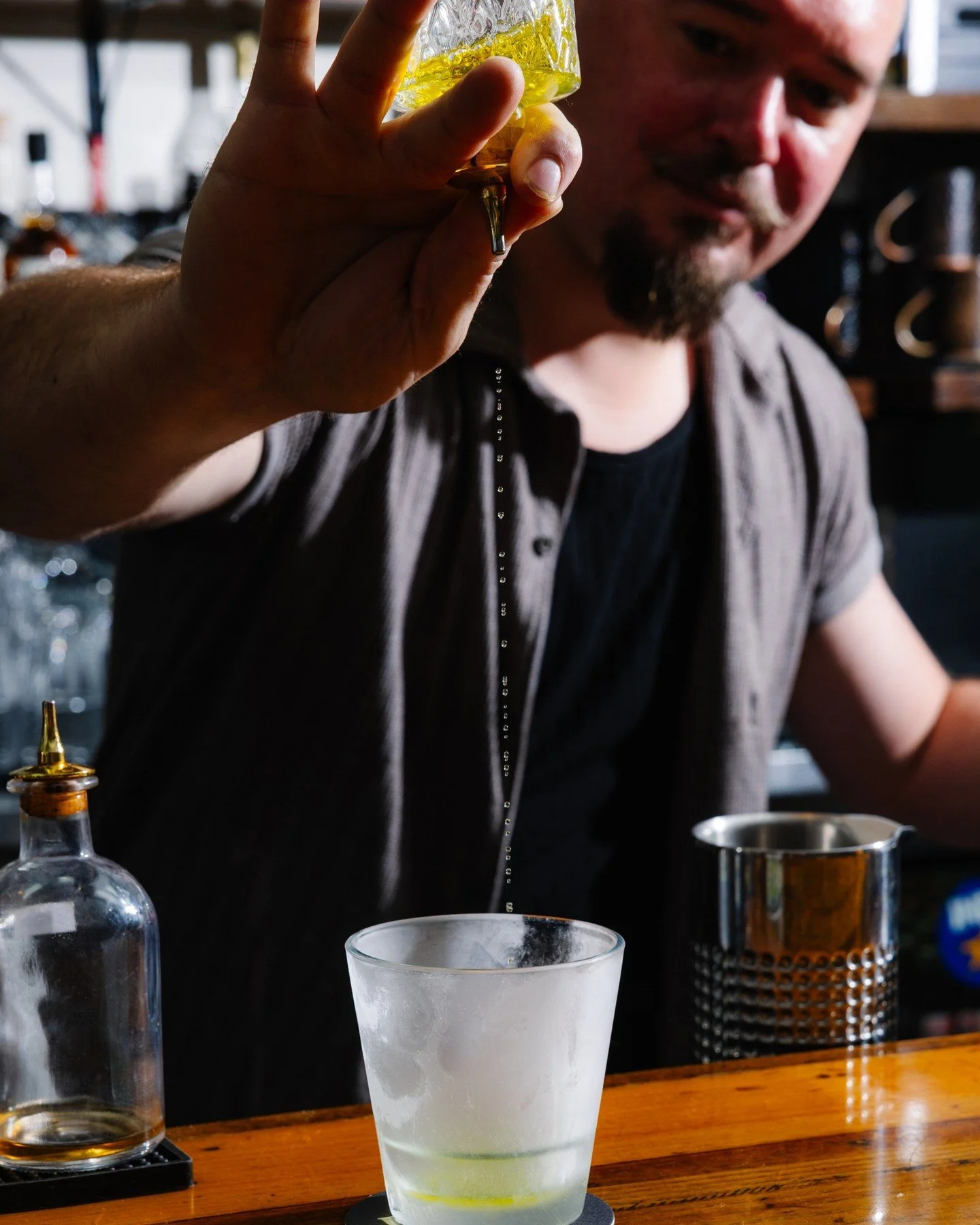 The weather report says it&rsquo;s time for a cocktail on ice 🧊❄️🍸 Come pregame the snow with us tonight! Check the link in our bio for reservations!

#stroch #wine #cocktails #raleigheats #downtownraleigh #raleighcocktails #winestagram #raleighres