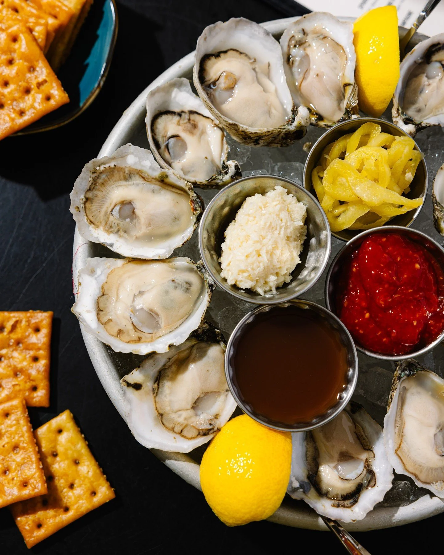 There are two Rs in February what does that mean? It means you won&rsquo;t regret dropping in for $1.50 oyster happy hour 🦪 

#oysters #🦪#roastedoysters #rawbar #ncseafood #raleigheats #oystersonthehalfshell #oystershucking #oystersandchampagne #oy