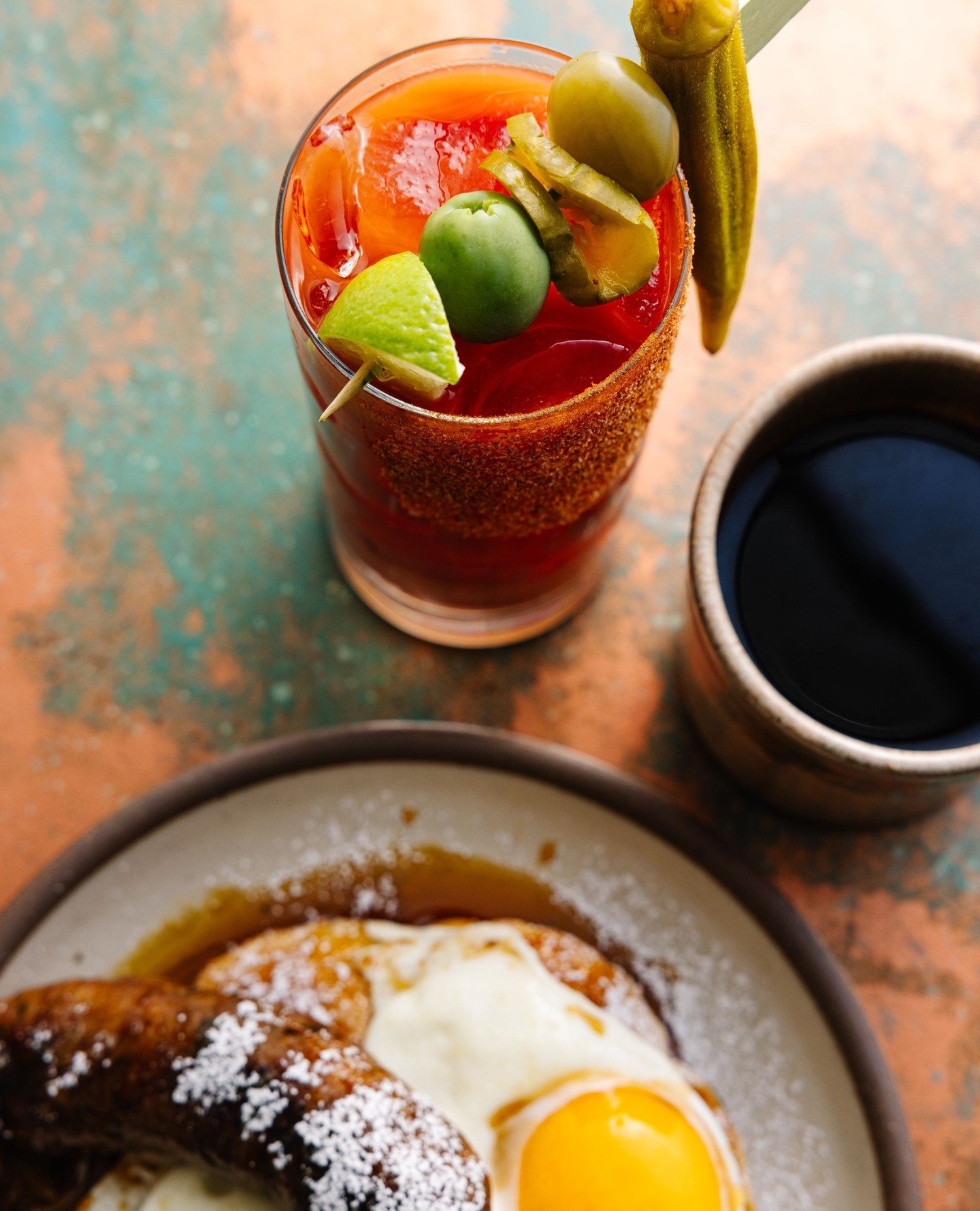 Dialing up the brunch vibes over here 🍳 Maybe you should call some friends and book a resi this weekend!⁠
⁠
⁠
#brunch #raleigheats #raleighbrunch #cocktails #brunchinspo #brunchideas #weekend #brunchdrinks #weekendvibes #brunchvibes