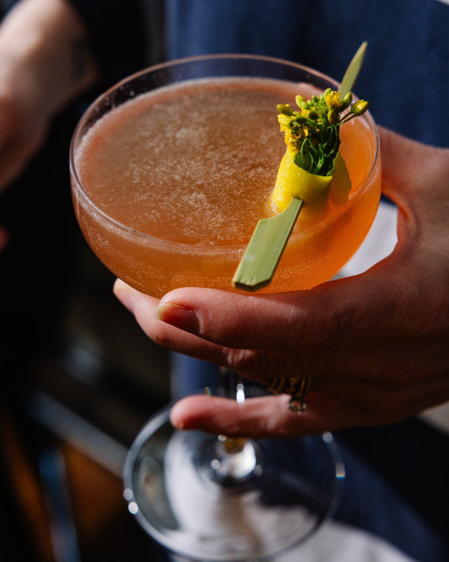 Did you forget the Mother&rsquo;s Day bouquet 💐? Bring mom in for brunch and we&rsquo;ll make sure her weekend is brighter!

#brunch #mothersday #raleighfoodpics #cocktails #brunchideas #brunchdrinks #weekendvibes #brunchvibes