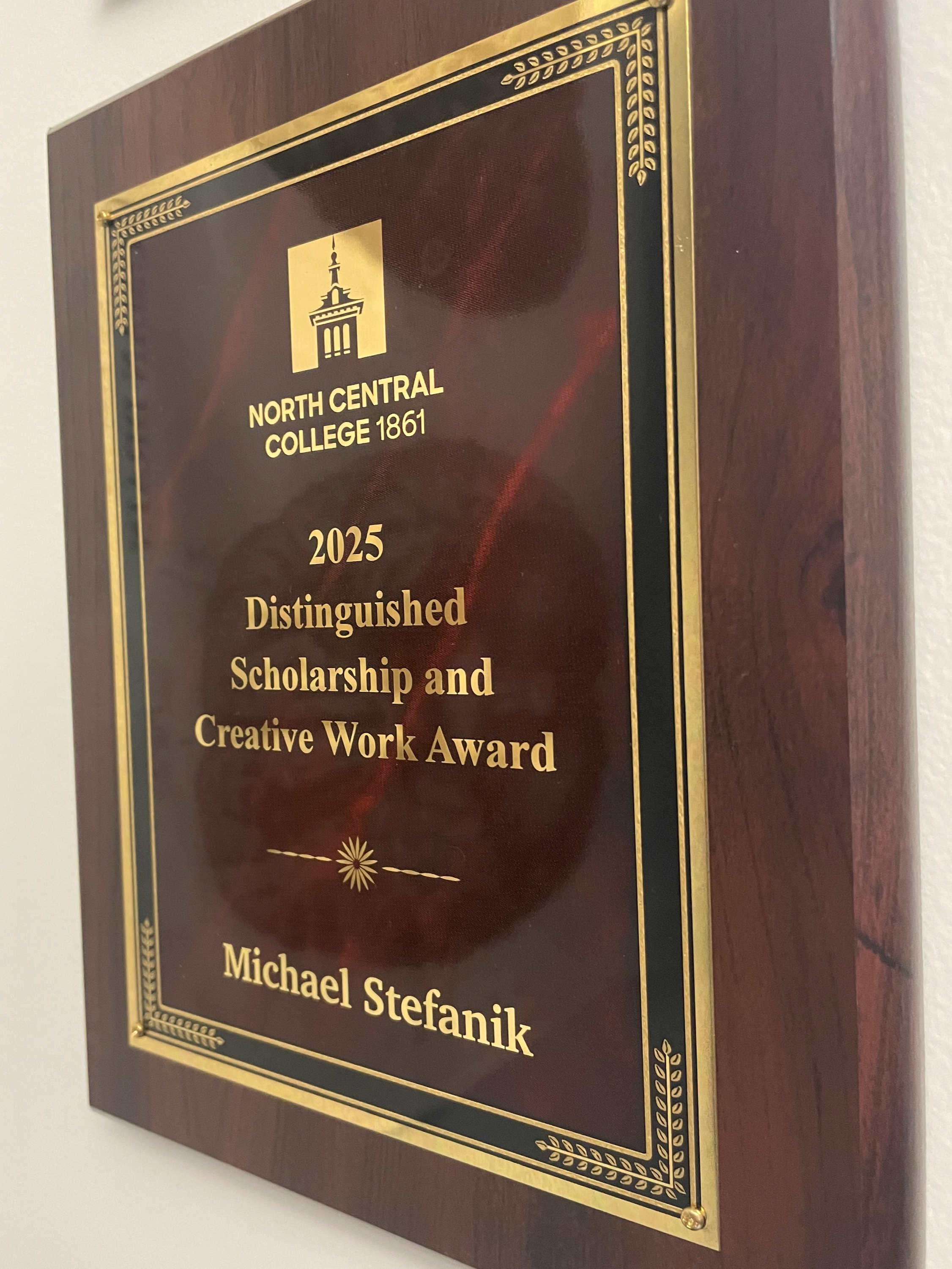 Distinguished Scholarship Award