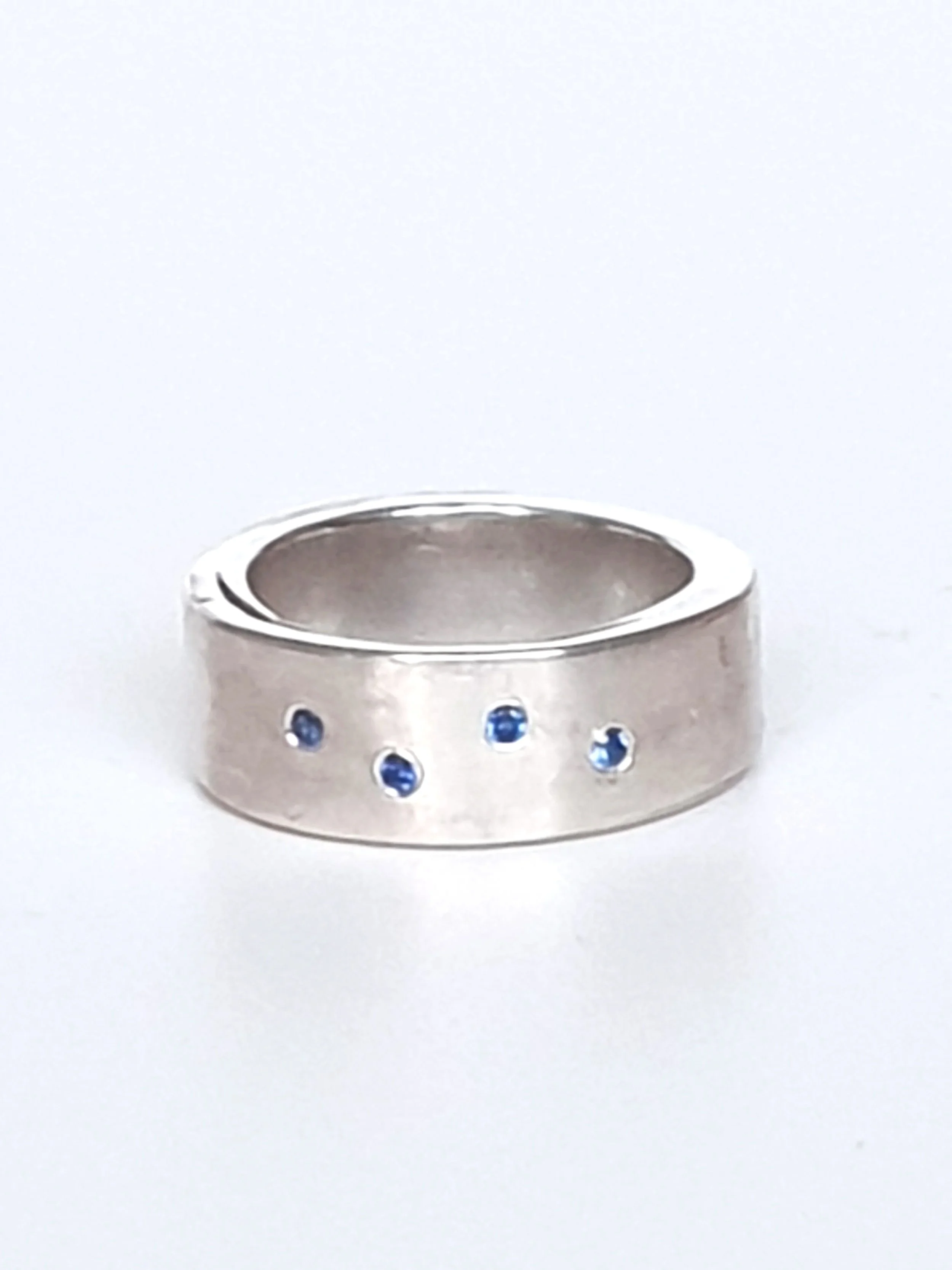 Silver Band with four Blue Sapphires