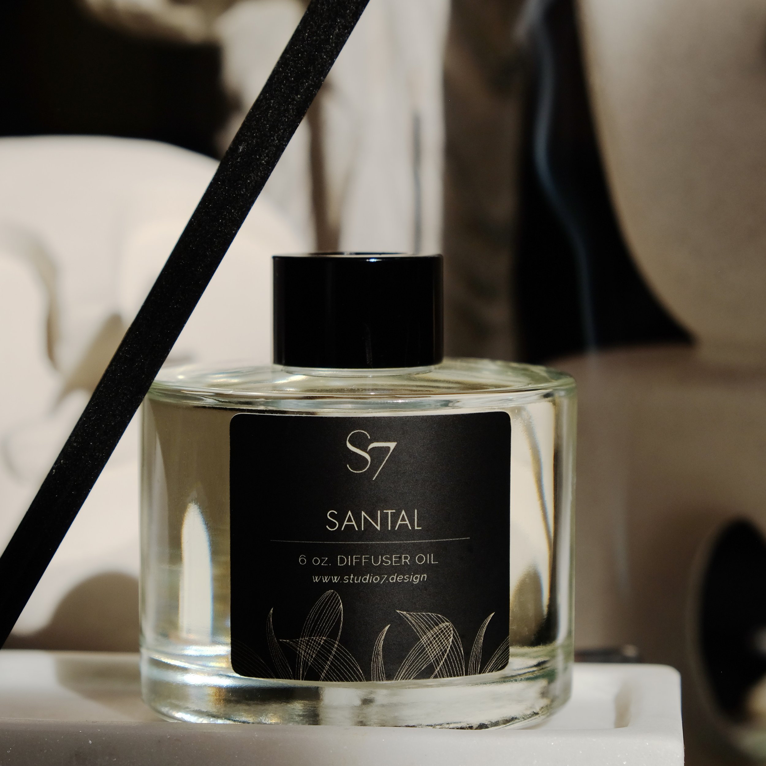 santal diffuser final 2-fit.jpg