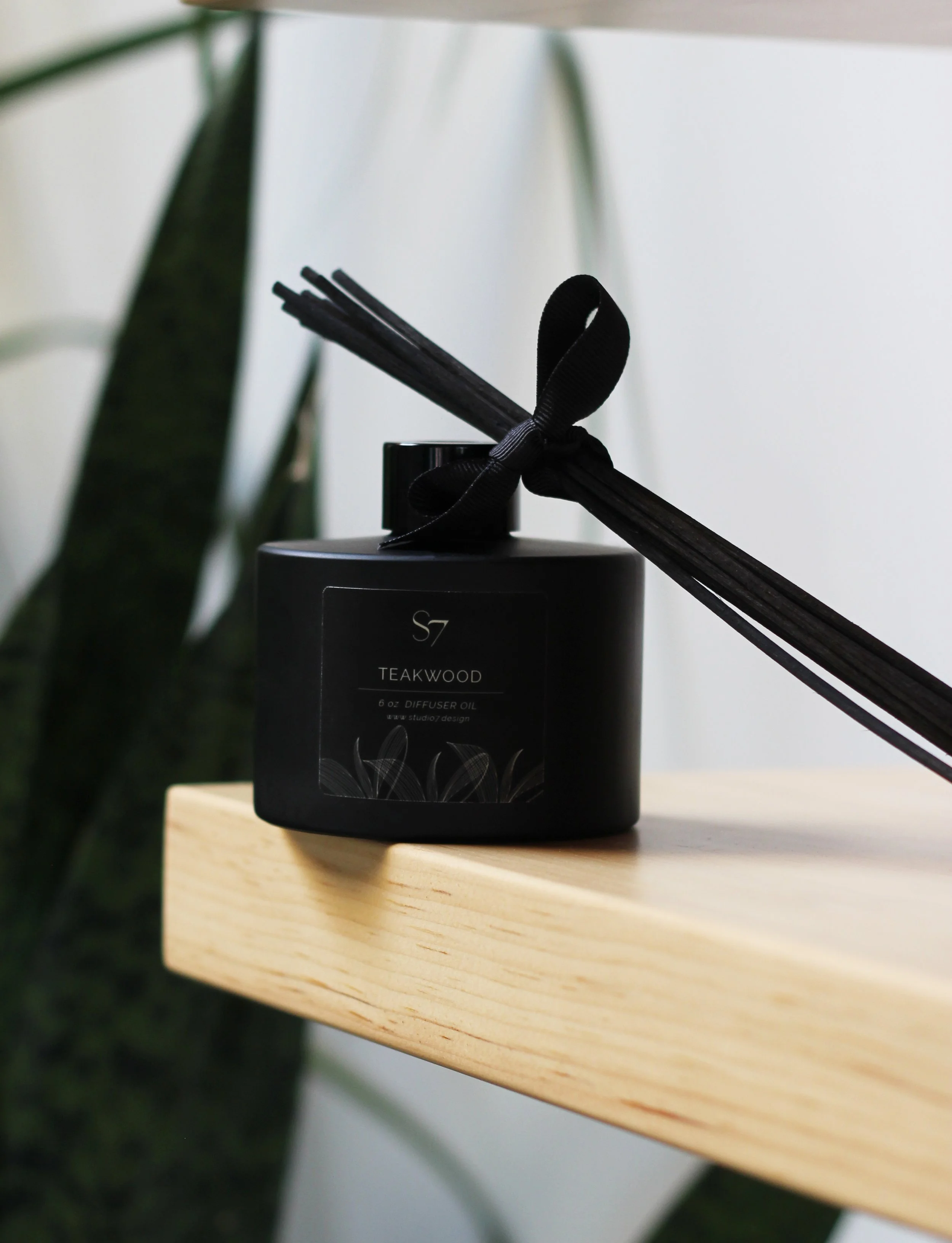 teakwood diffuser final 1.jpg