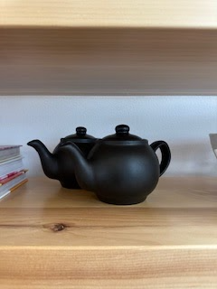 black-teapot.png
