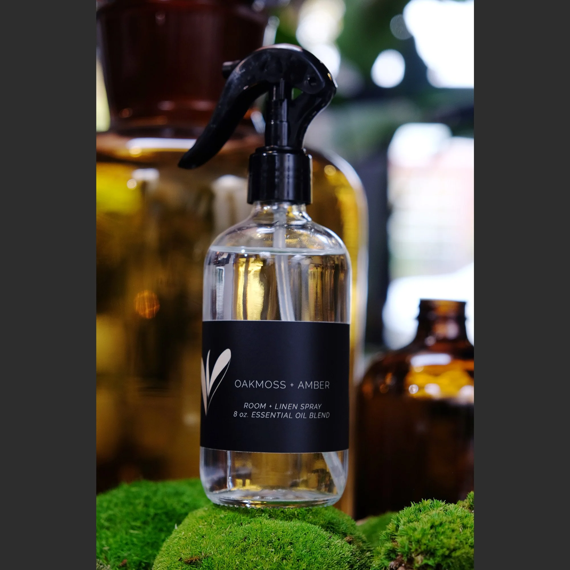 oakmoss and amber spray-fit.jpg