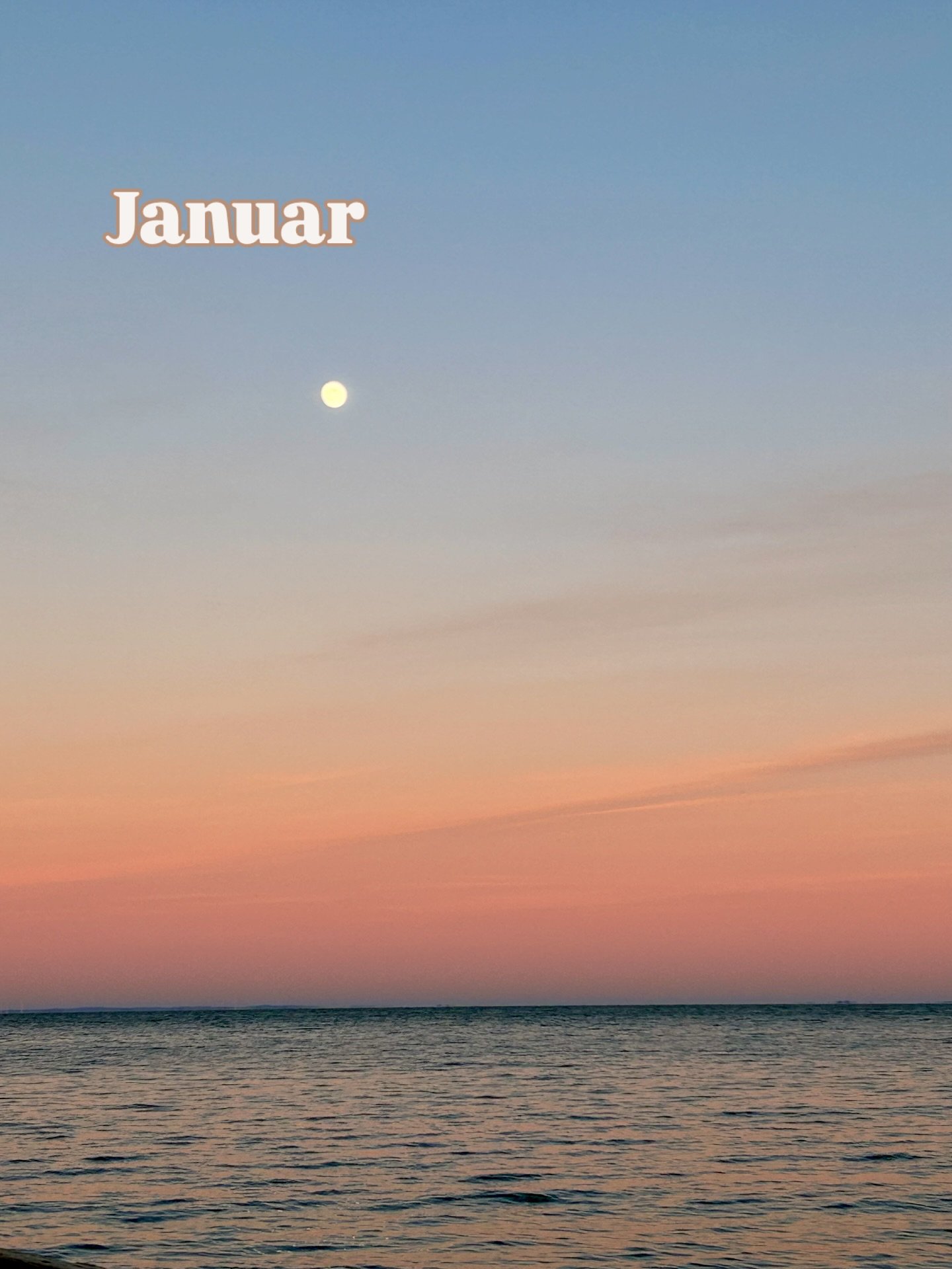 En samling af smukke natur-minder fra 2025. 

Elsker at opleve skiftene mellem &aring;rstiderne, og er taknemmlig for alle de dejlige oplevelser jeg har haft i l&oslash;bet af sidste &aring;r og for de mennesker jeg har delt dem med ✨

Inden l&aelig;