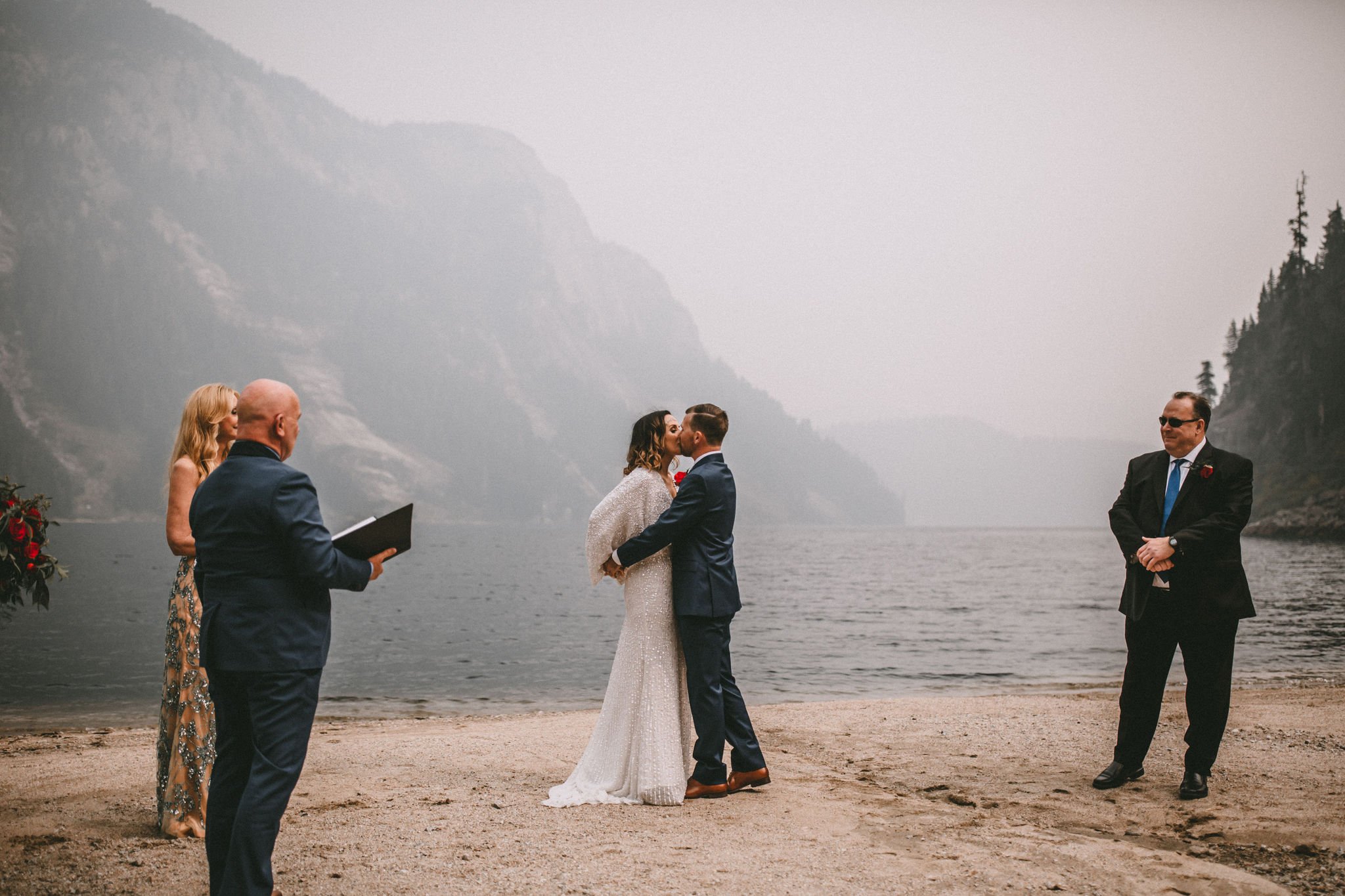 VANCOUVER ELOPEMENT PACKAGES