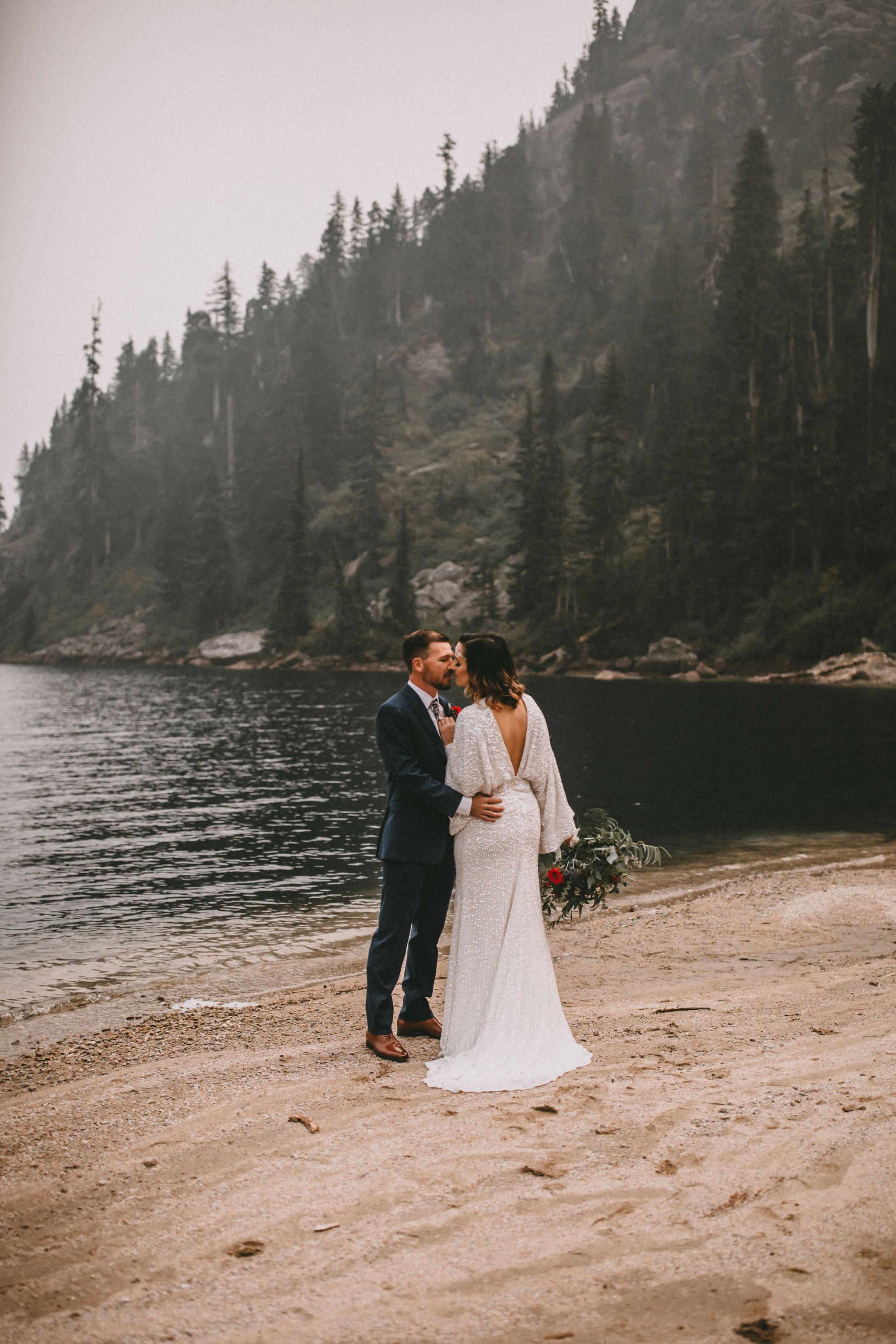 VANCOUVER ELOPEMENT PACKAGES