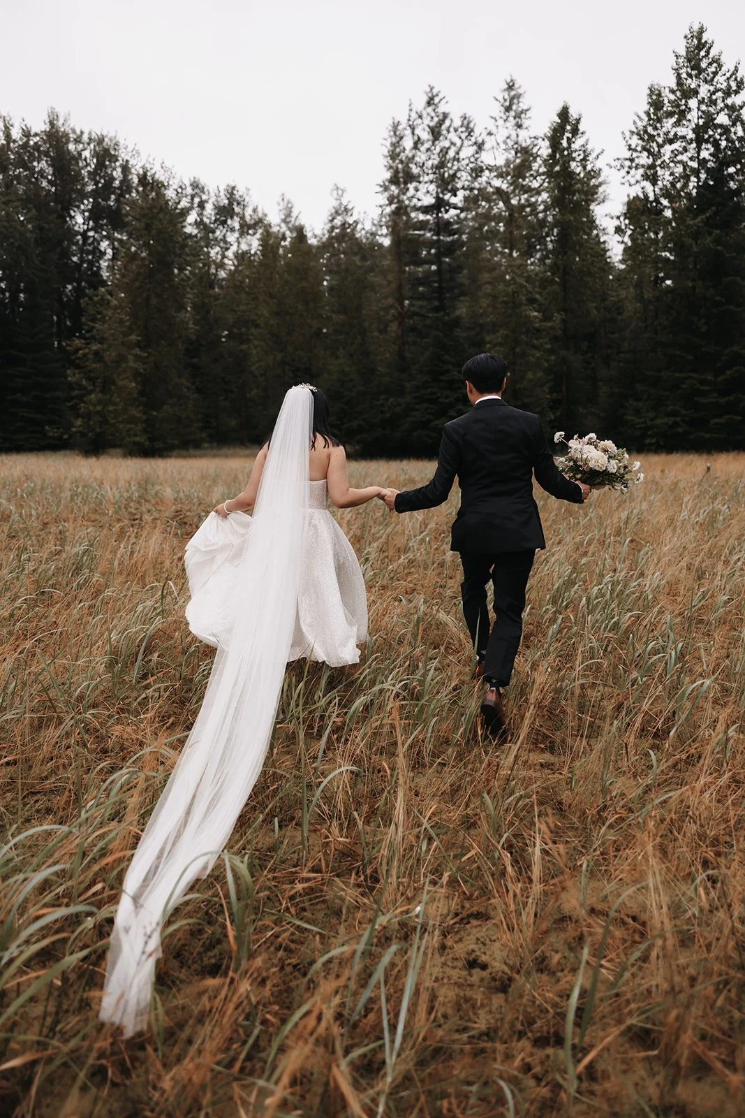 What Actually Makes an Elopement Feel Stress-Free? (Spoiler: It's Not Having Fewer Guests)