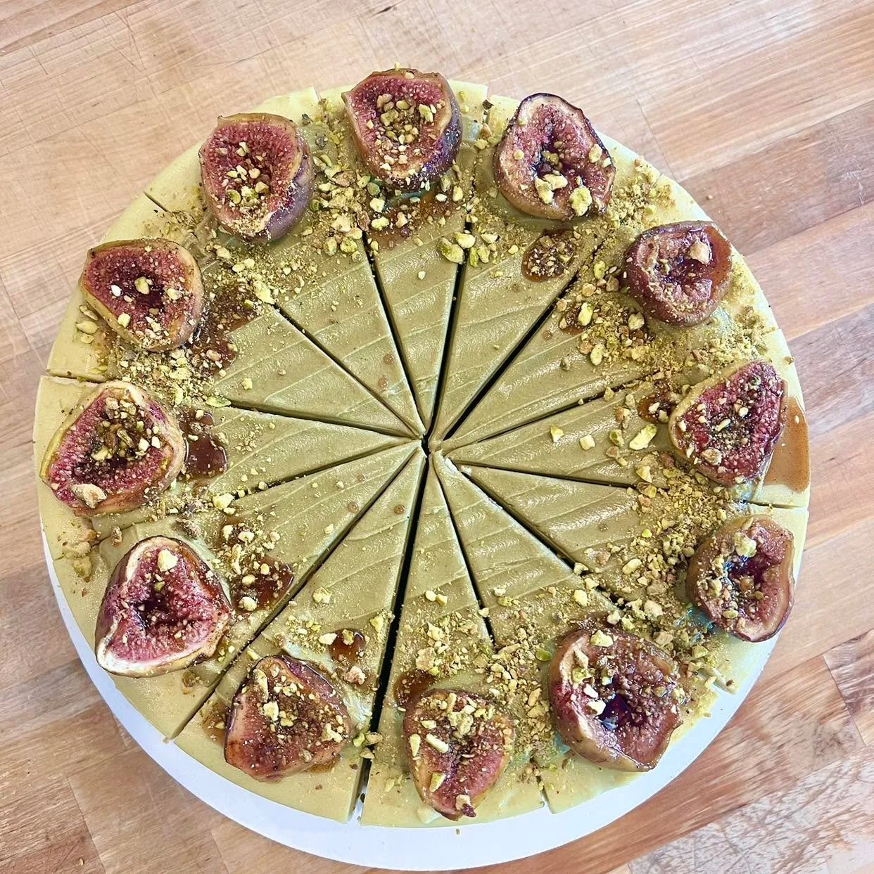 Today is a great day to come stop by and try one of our cheesecakes! 

Pistachio with Roasted Figs 
Mint Chocolate Chip 
Cinnamon Bun 

We are open from 8-5:30 today. 
962 Barret Ave.